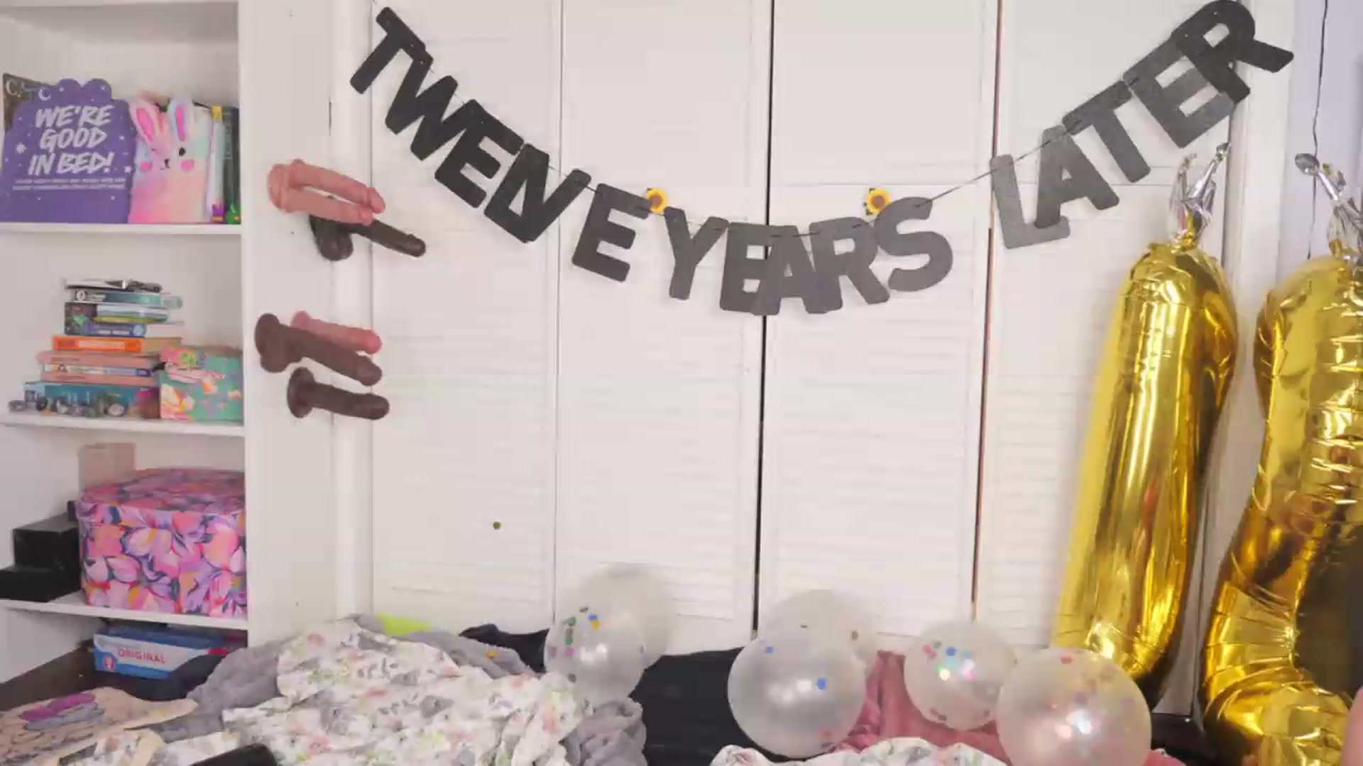 Gallery image thumbnail from NaomiDee's myfreecams stream on, 05/19/2026, 04:51 image 17 of 20
