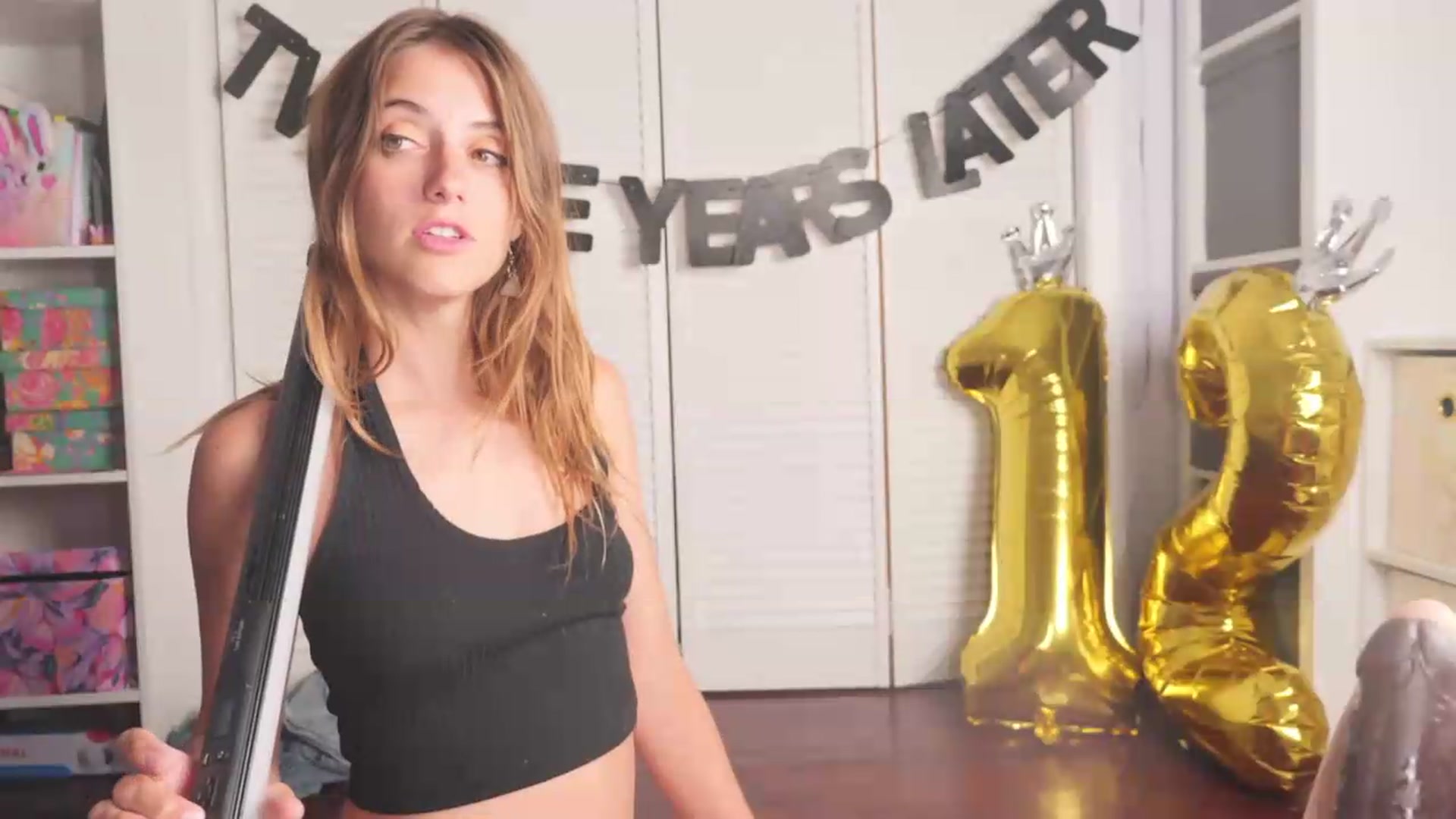 Gallery image thumbnail from NaomiDee's myfreecams stream on, 06/01/2026, 07:08 image 6 of 20