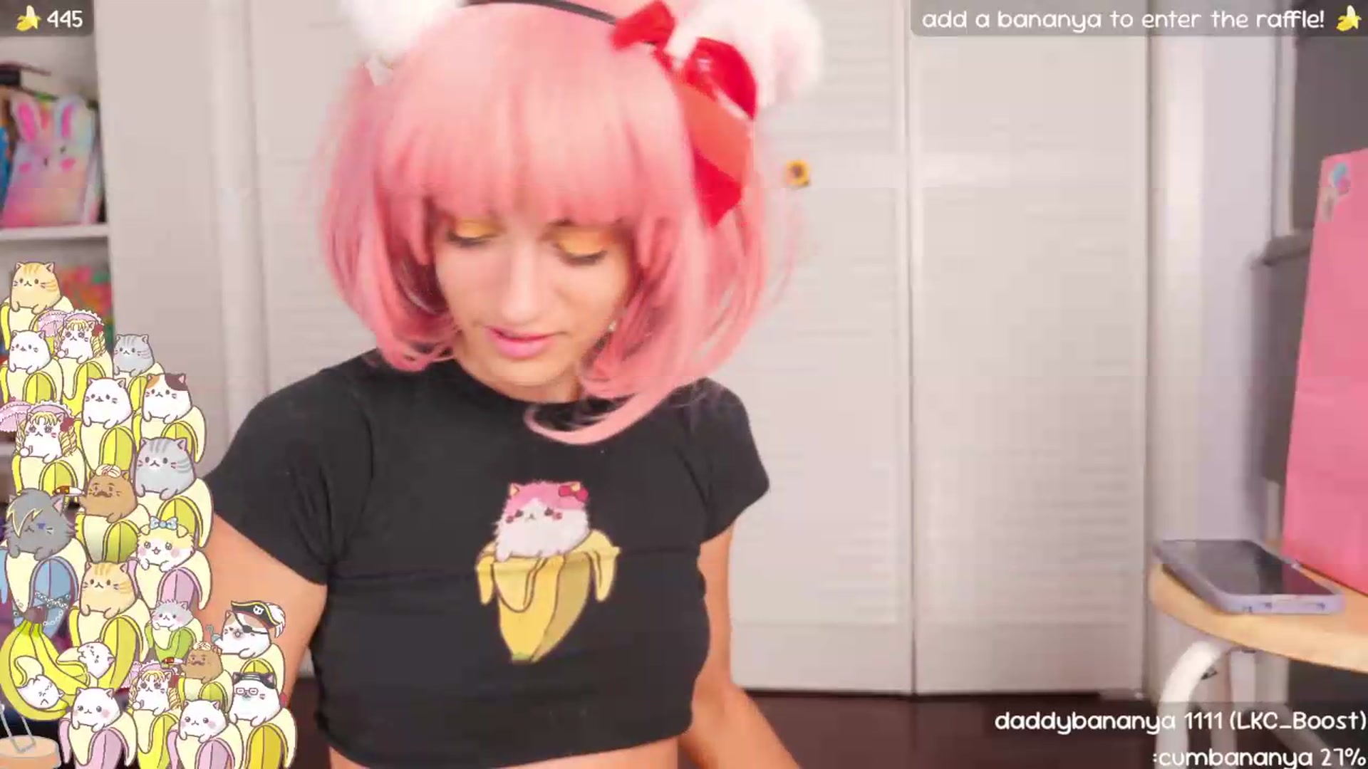 Gallery image thumbnail from NaomiDee's myfreecams stream on, 07/11/2026, 04:27 image 13 of 20