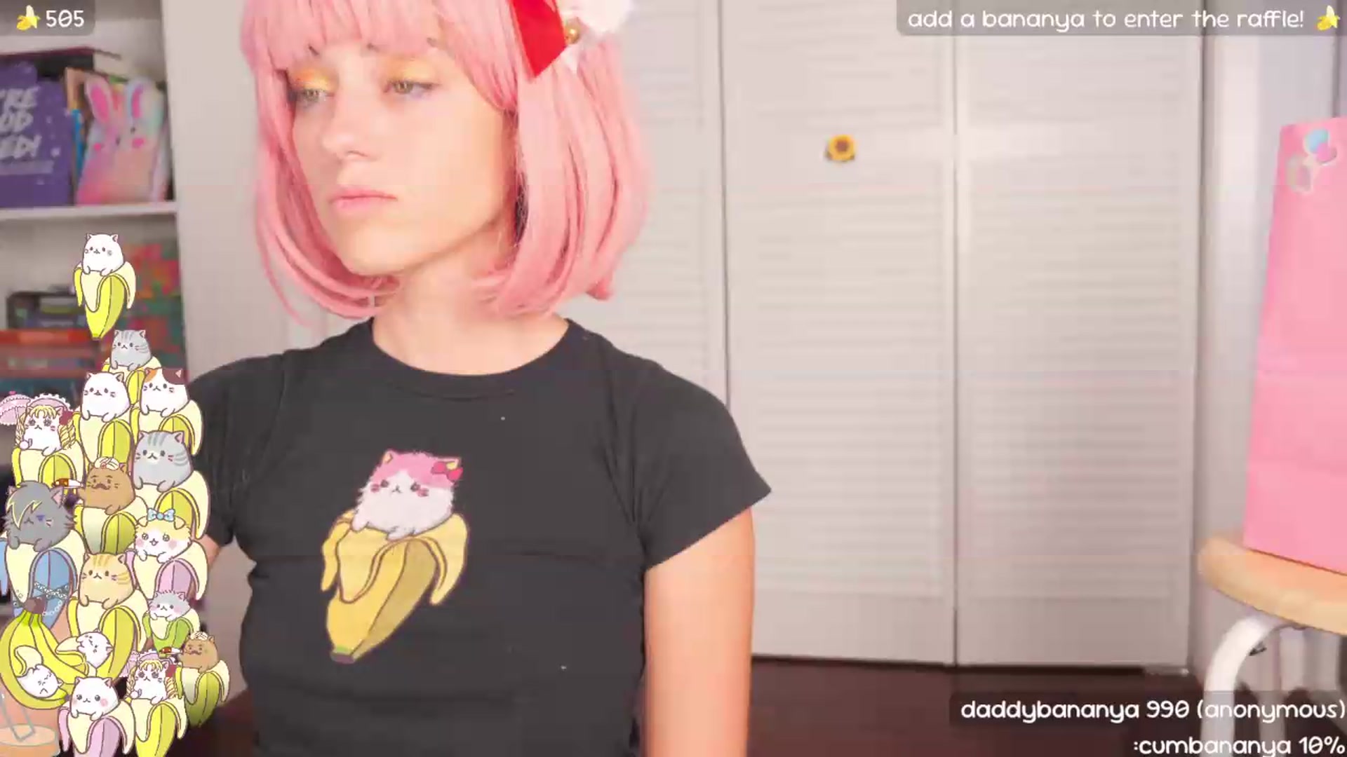 Gallery image thumbnail from NaomiDee's myfreecams stream on, 07/11/2026, 04:27 image 9 of 20