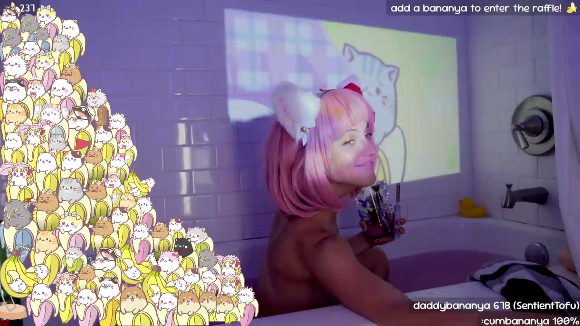 Gallery image thumbnail from NaomiDee's myfreecams stream on, 07/11/2026, 08:48 image 6 of 20