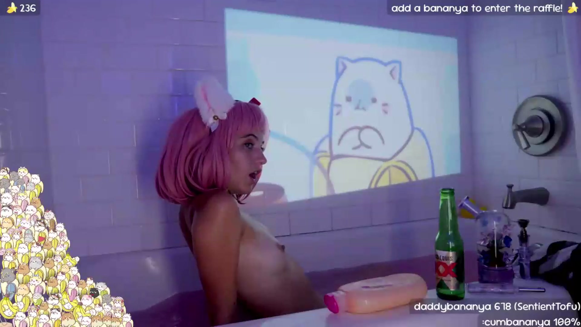 Gallery image thumbnail from NaomiDee's myfreecams stream on, 07/11/2026, 08:48 image 10 of 20