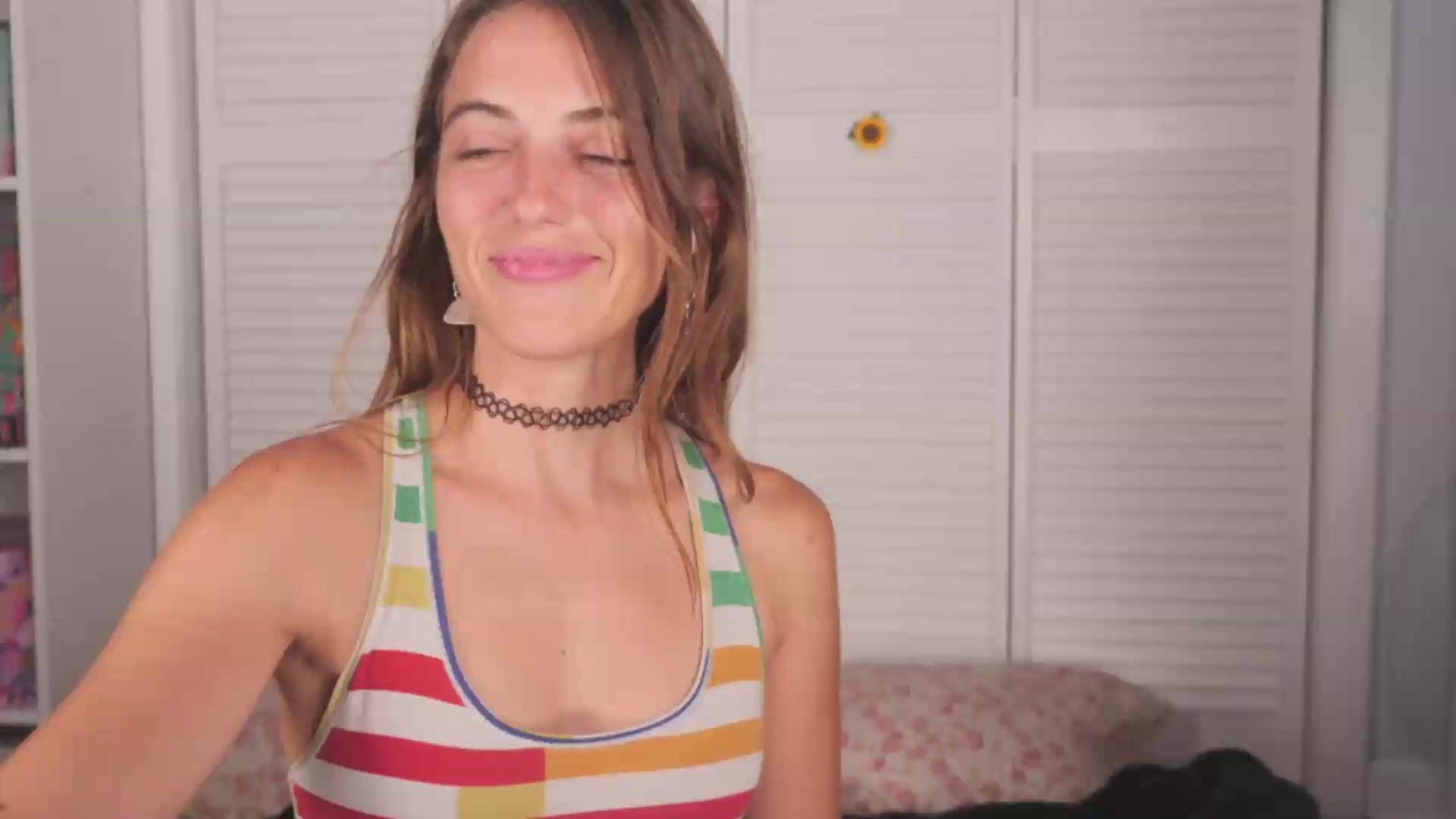 Gallery image thumbnail from NaomiDee's myfreecams stream on, 08/28/2026, 07:34 image 6 of 20
