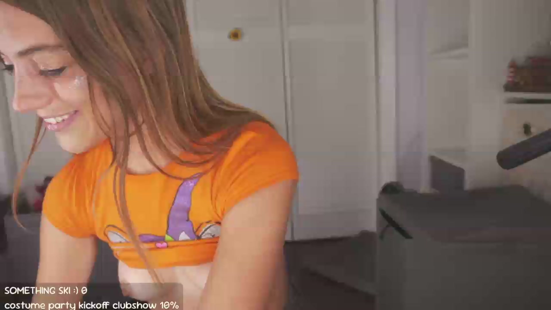 Gallery image thumbnail from NaomiDee's myfreecams stream on, 09/19/2026, 09:08 image 1 of 20