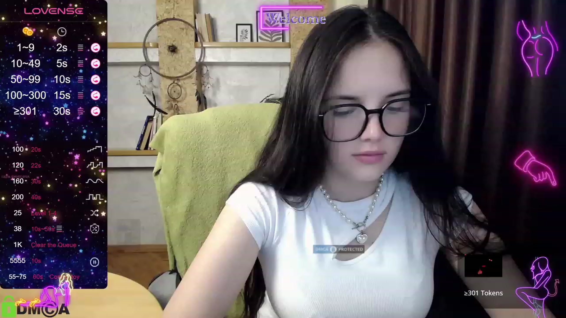 Gallery image thumbnail from NaomiGeorge's myfreecams stream on, 08/29/2023, 13:20 image 11 of 20