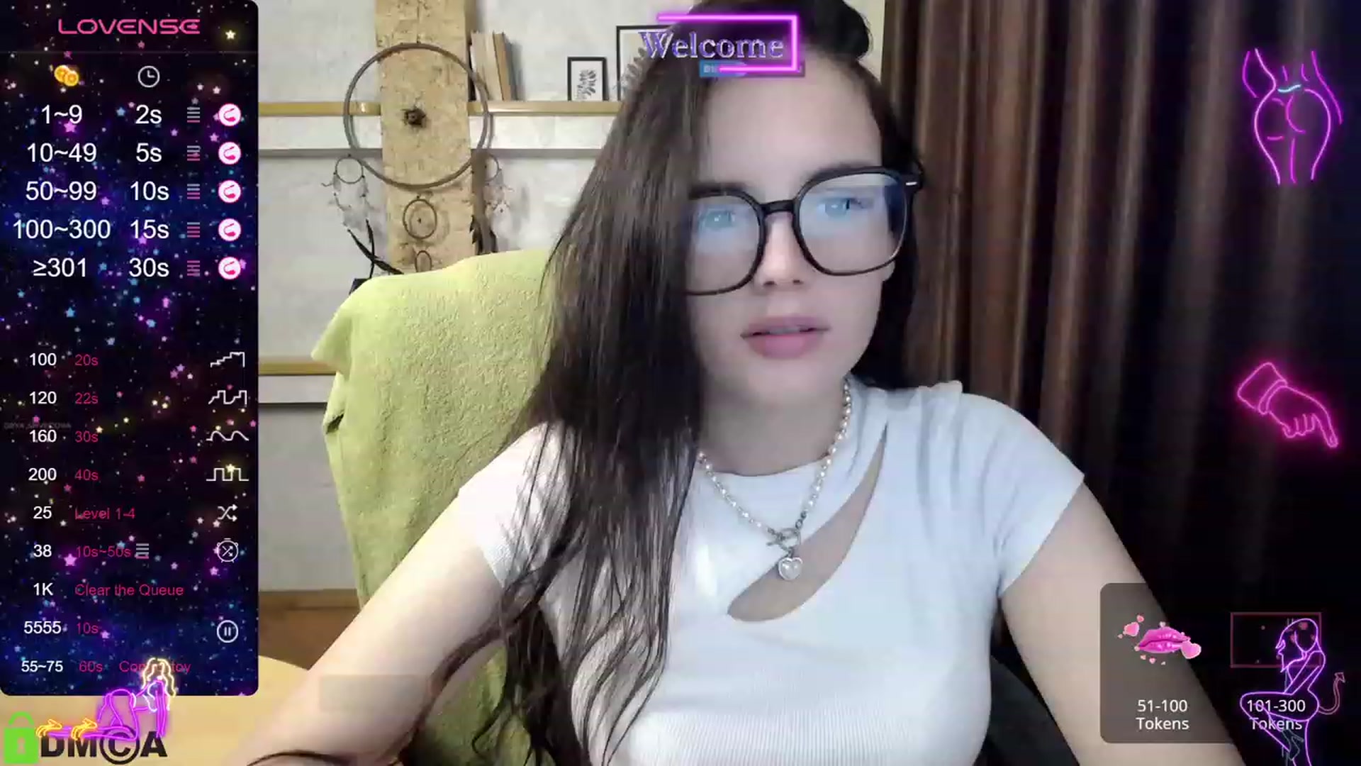 Gallery image thumbnail from NaomiGeorge's myfreecams stream on, 08/29/2023, 13:20 image 7 of 20