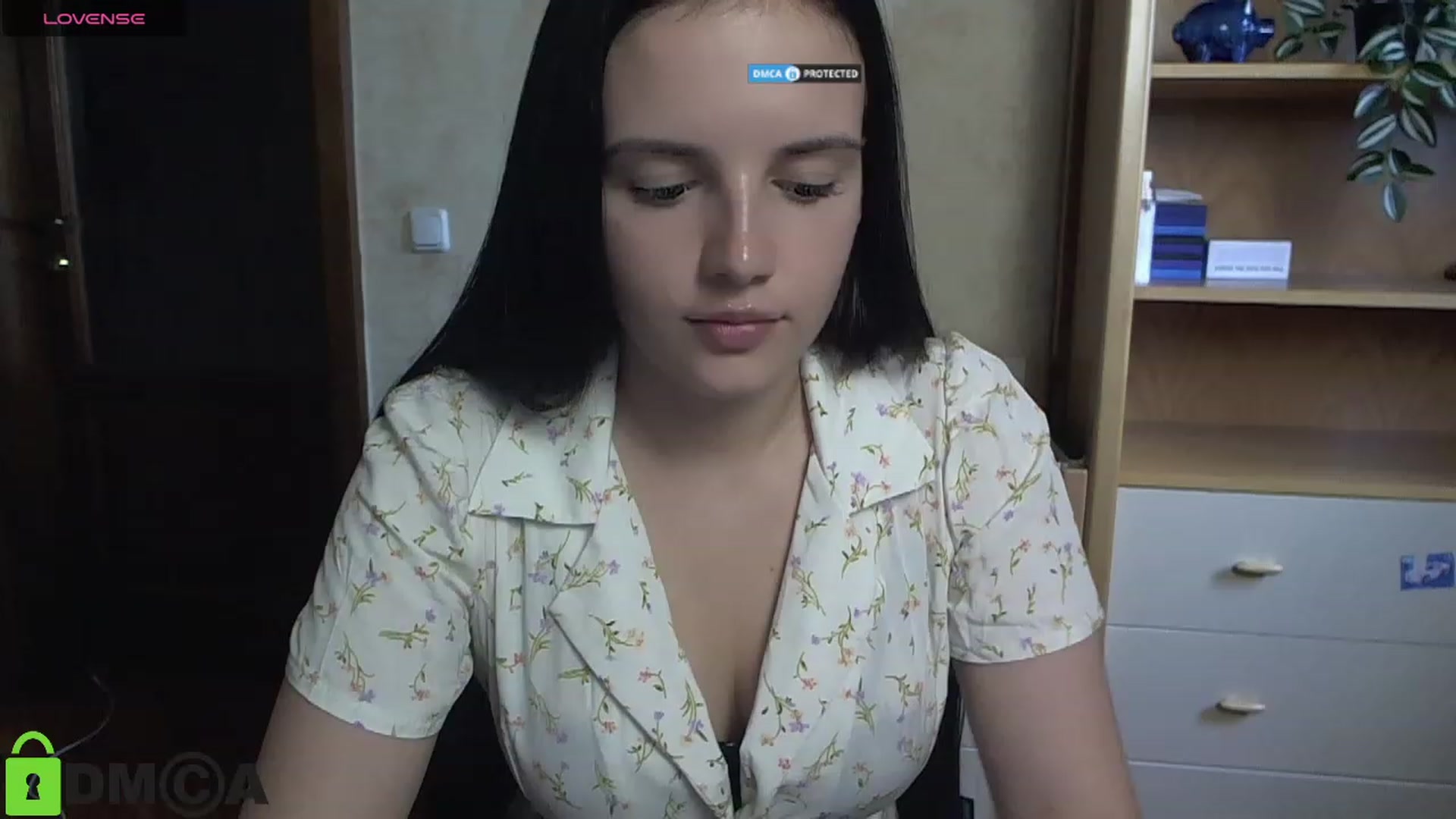 Gallery image thumbnail from NaomiGeorge's myfreecams stream on, 09/04/2023, 12:53 image 4 of 20
