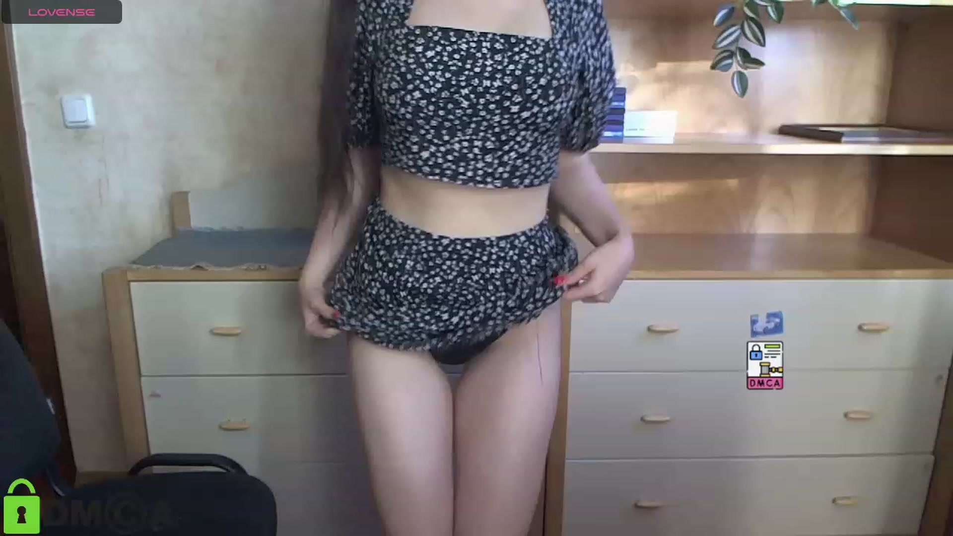 Gallery image thumbnail from NaomiGeorge's myfreecams stream on, 09/11/2023, 15:22 image 19 of 20