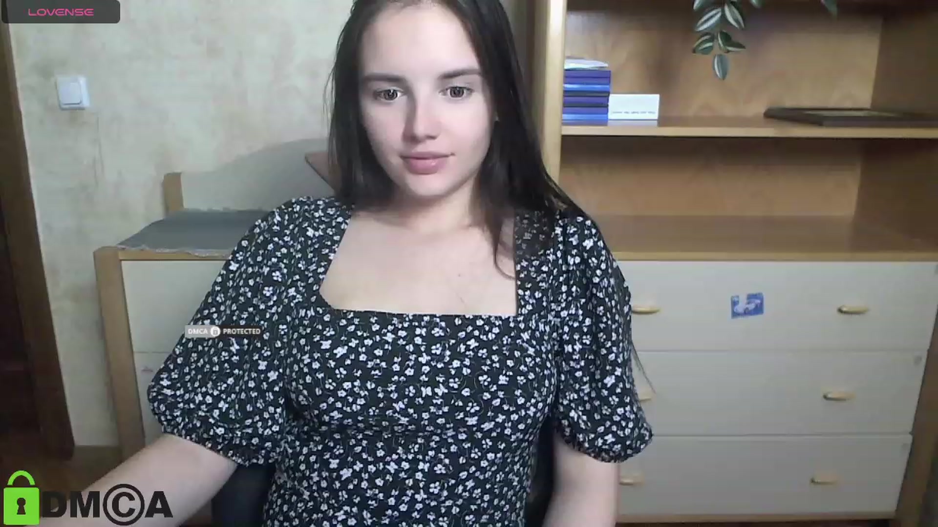 Gallery image thumbnail from NaomiGeorge's myfreecams stream on, 09/11/2023, 17:00 image 13 of 20