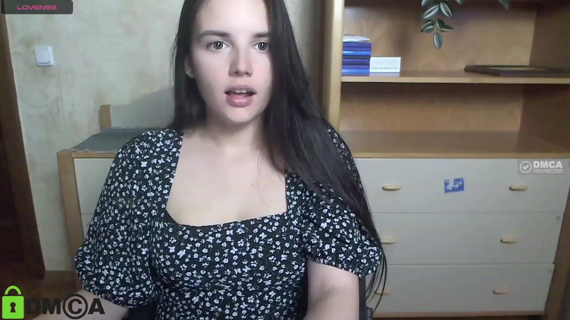 Gallery image thumbnail from NaomiGeorge's myfreecams stream on, 09/11/2023, 17:00 image 12 of 20