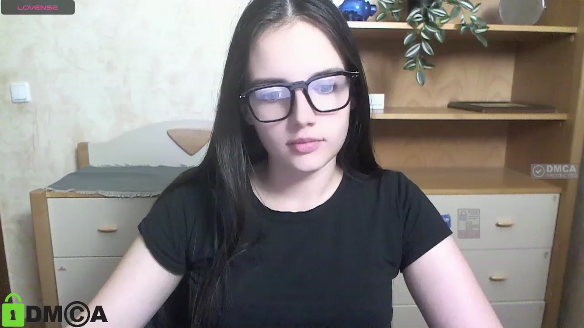 Gallery image thumbnail from NaomiGeorge's myfreecams stream on, 09/12/2023, 17:33 image 11 of 20