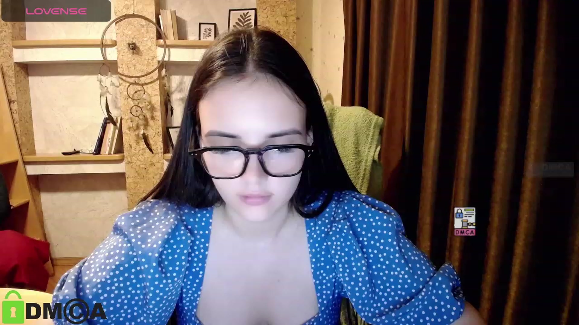 Gallery image thumbnail from NaomiGeorge's myfreecams stream on, 09/15/2023, 17:11 image 9 of 20
