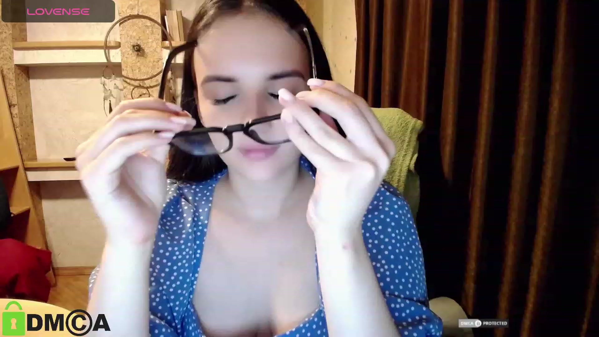 Gallery image thumbnail from NaomiGeorge's myfreecams stream on, 09/15/2023, 17:11 image 6 of 20
