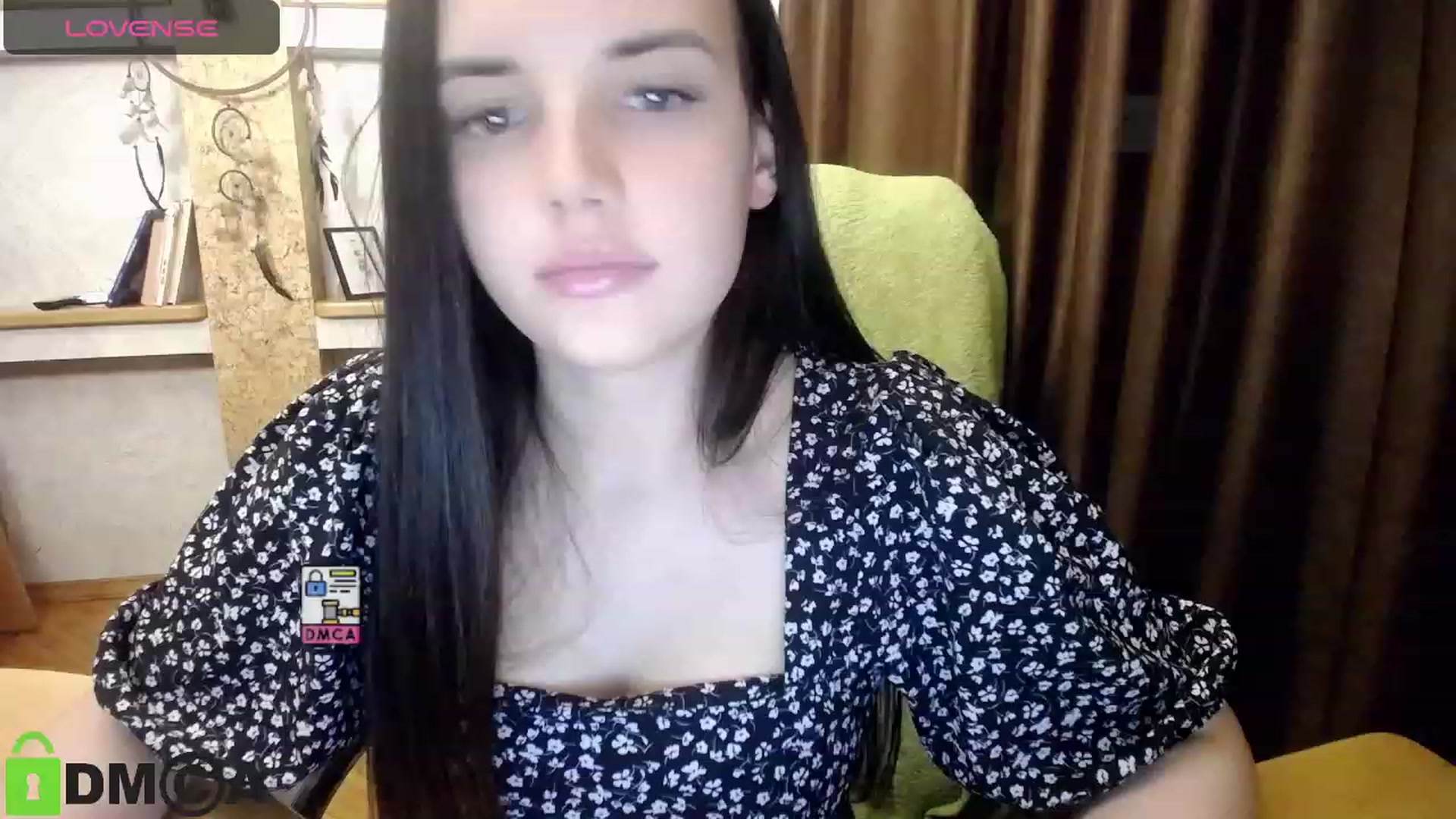 Gallery image thumbnail from NaomiGeorge's myfreecams stream on, 09/18/2023, 16:38 image 17 of 20