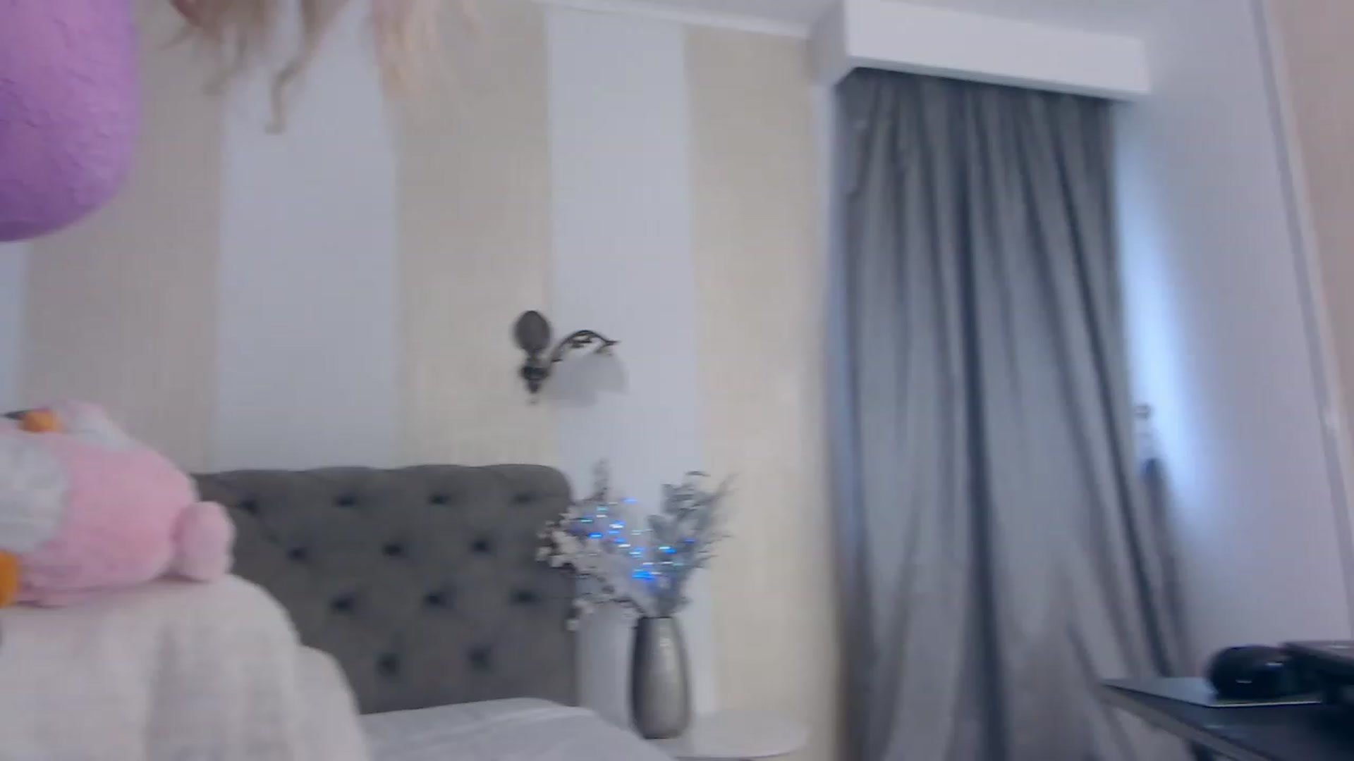 Gallery image thumbnail from NaomiNasssh's myfreecams stream on, 11/17/2022, 12:03 image 2 of 20
