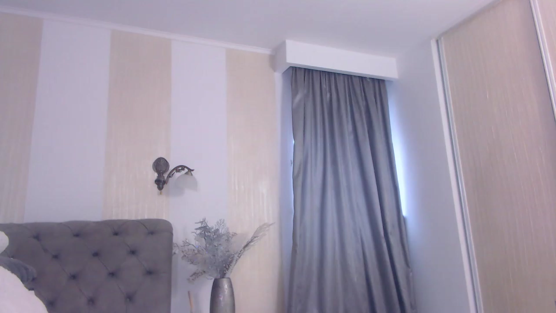 Gallery image thumbnail from NaomiNasssh's myfreecams stream on, 11/29/2022, 10:14 image 12 of 20