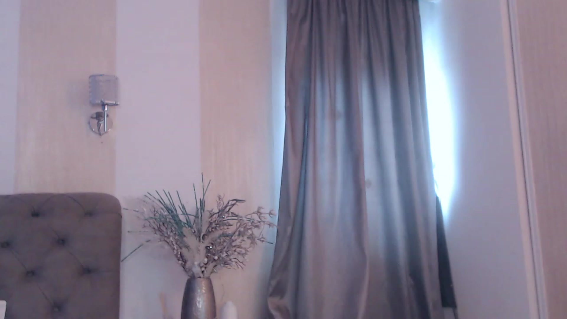 Gallery image thumbnail from NaomiNasssh's myfreecams stream on, 01/04/2024, 12:03 image 4 of 20