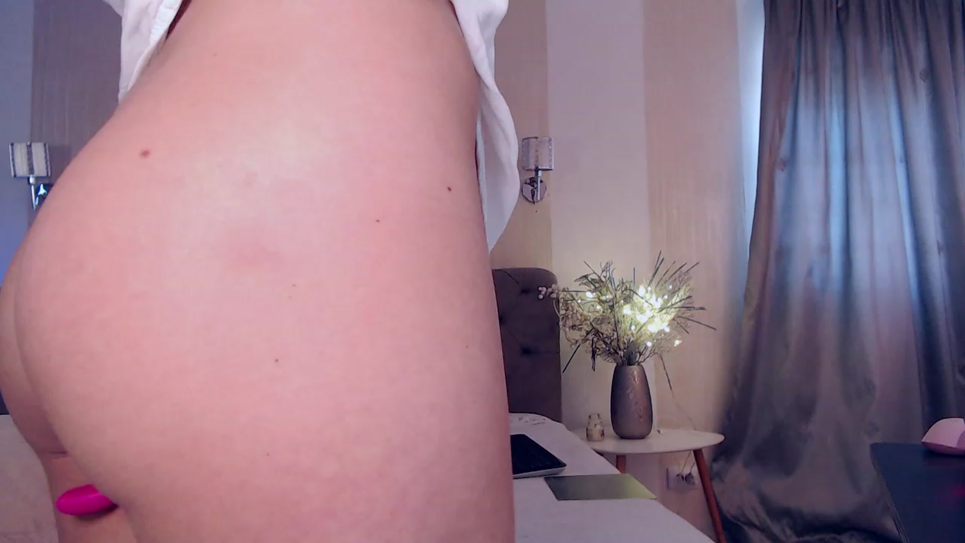 Gallery image thumbnail from NaomiNasssh's myfreecams stream on, 02/01/2024, 10:42 image 6 of 20