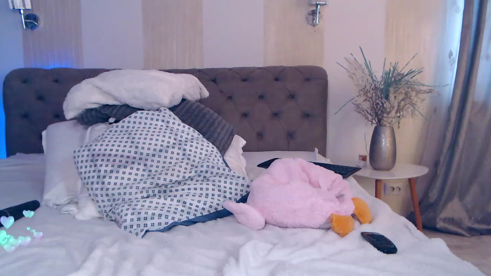 Gallery image thumbnail from NaomiNasssh's myfreecams stream on, 02/20/2024, 10:34 image 14 of 20