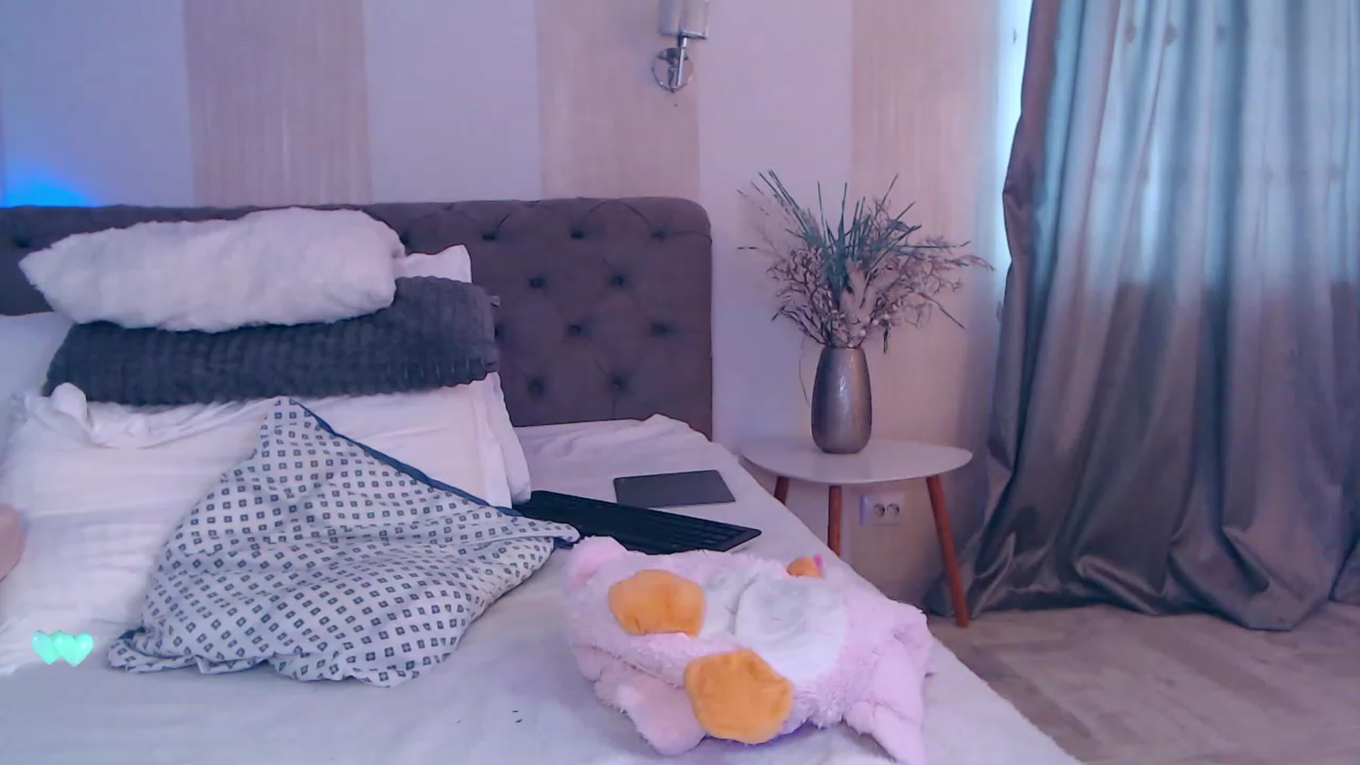 Gallery image thumbnail from NaomiNasssh's myfreecams stream on, 03/07/2024, 10:07 image 1 of 20