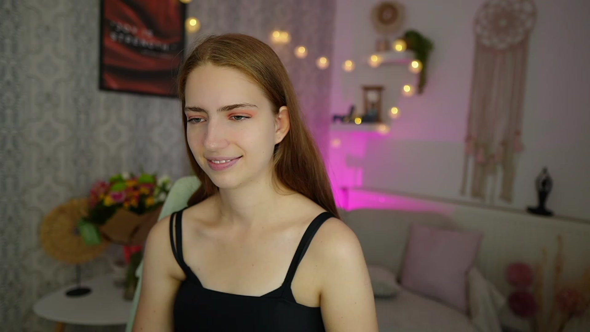 Gallery image thumbnail from Naomi_Woods18's myfreecams stream on, 11/02/2023, 11:07 image 17 of 20