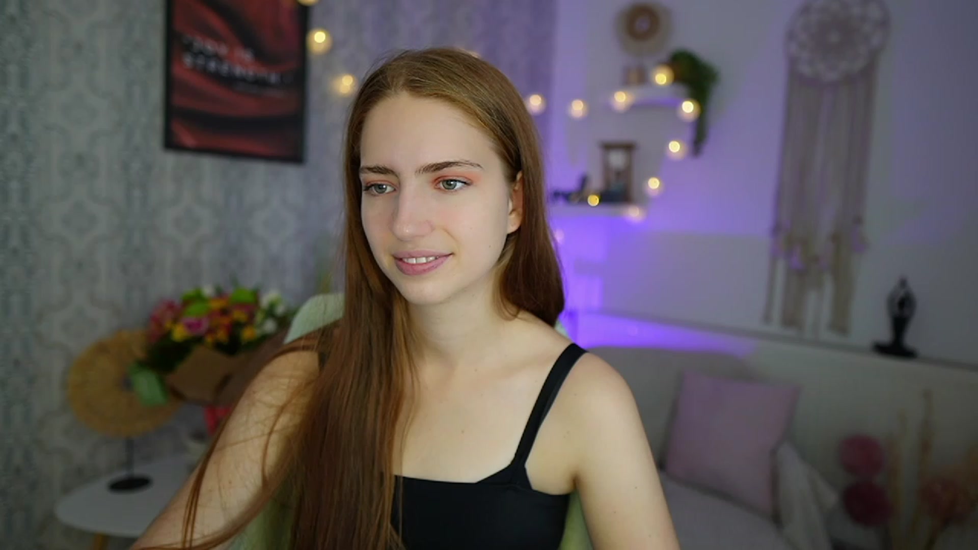Gallery image thumbnail from Naomi_Woods18's myfreecams stream on, 11/02/2023, 11:07 image 8 of 20