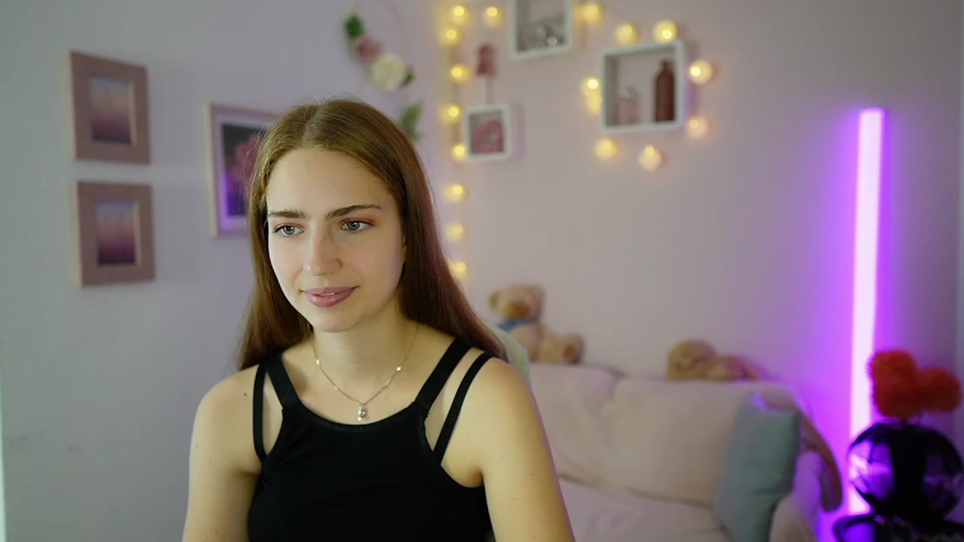 Gallery image thumbnail from Naomi_Woods18's myfreecams stream on, 11/08/2023, 13:51 image 20 of 20
