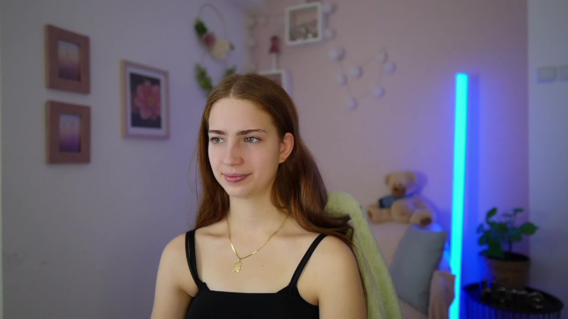 Gallery image thumbnail from Naomi_Woods18's myfreecams stream on, 01/19/2024, 10:23 image 3 of 20