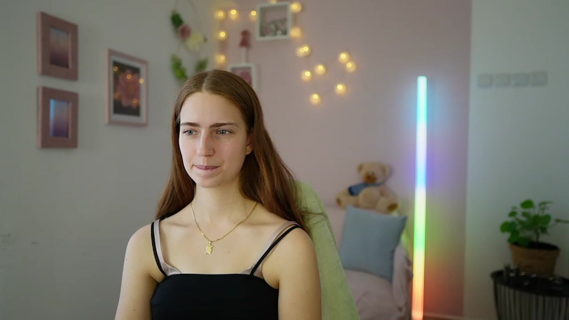 Gallery image thumbnail from Naomi_Woods18's myfreecams stream on, 02/02/2024, 13:06 image 20 of 20