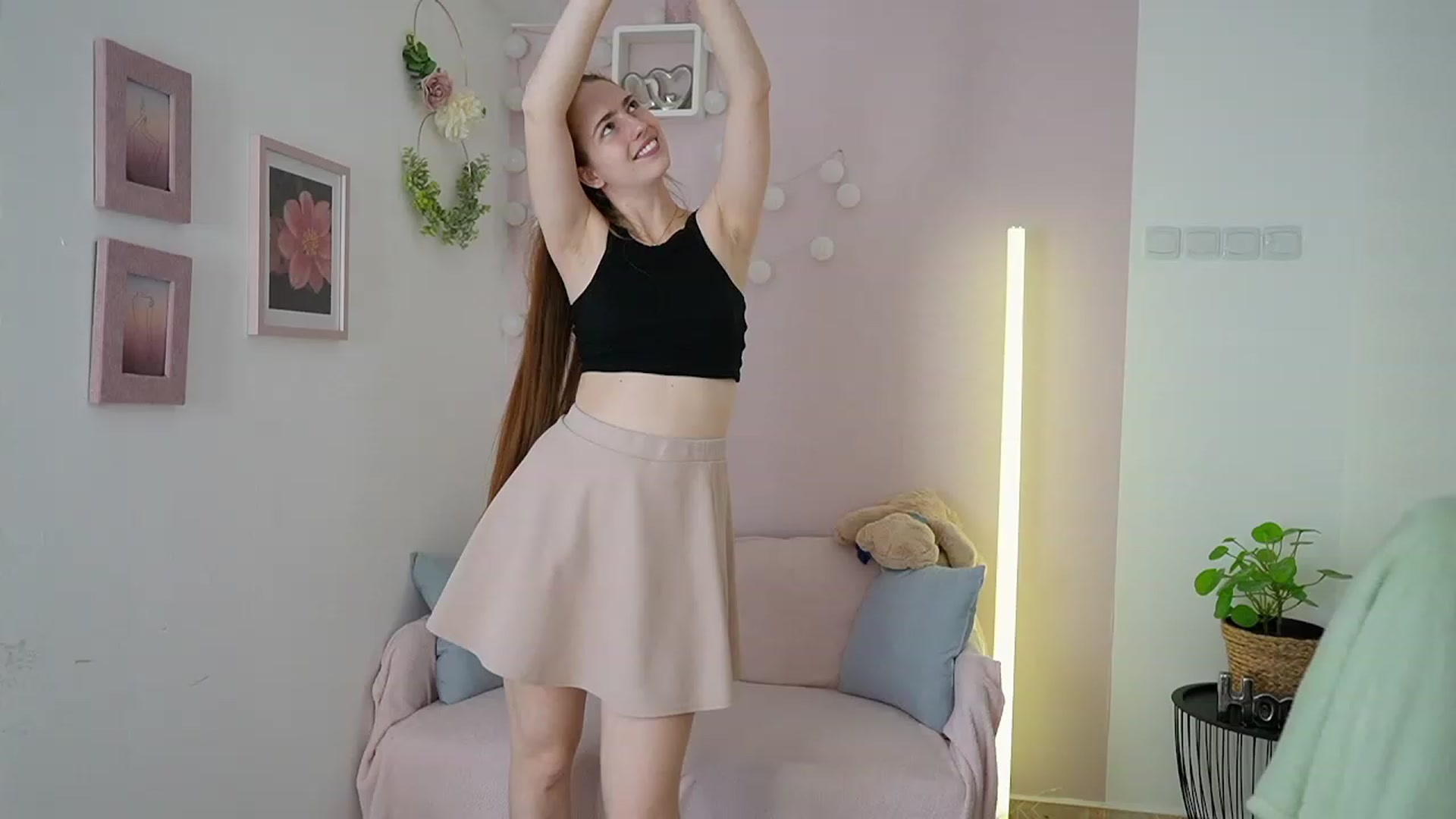 Gallery image thumbnail from Naomi_Woods18's myfreecams stream on, 02/24/2024, 12:54 image 2 of 20