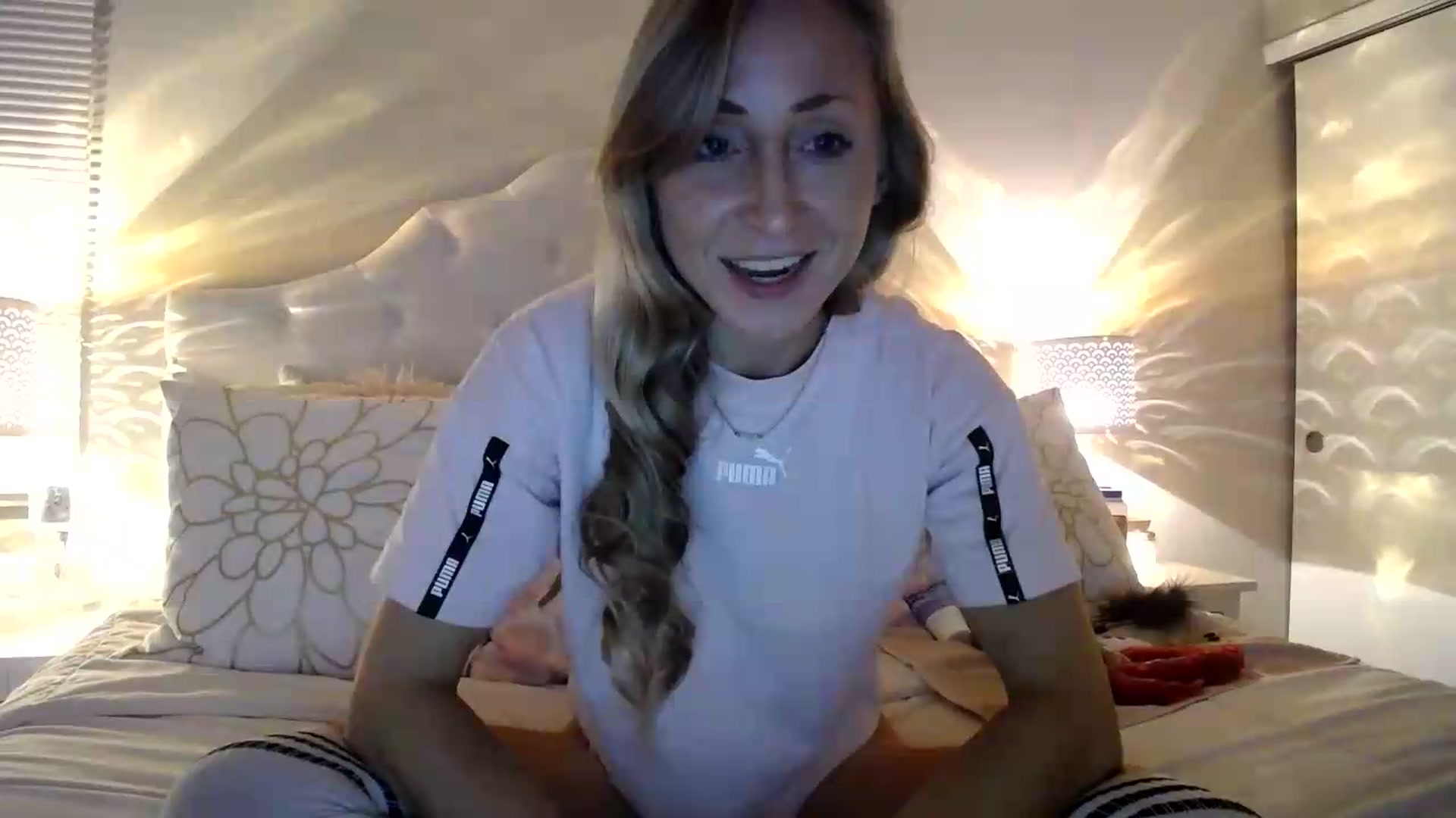 Gallery image thumbnail from Naomi_at_nite's myfreecams stream on, 05/13/2026, 01:15 image 18 of 20