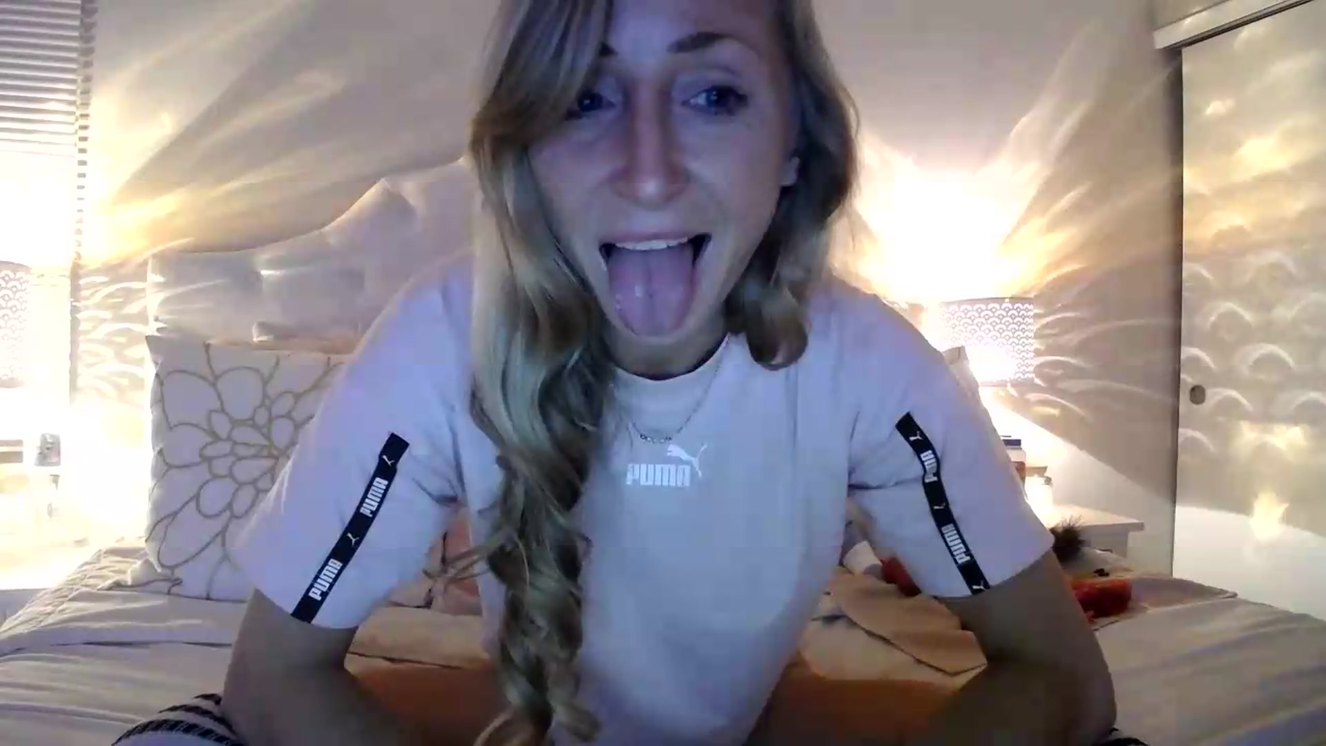 Gallery image thumbnail from Naomi_at_nite's myfreecams stream on, 05/13/2026, 01:15 image 19 of 20
