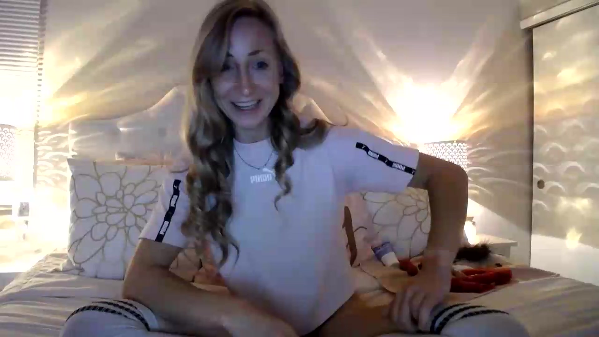 Gallery image thumbnail from Naomi_at_nite's myfreecams stream on, 05/13/2026, 01:15 image 13 of 20