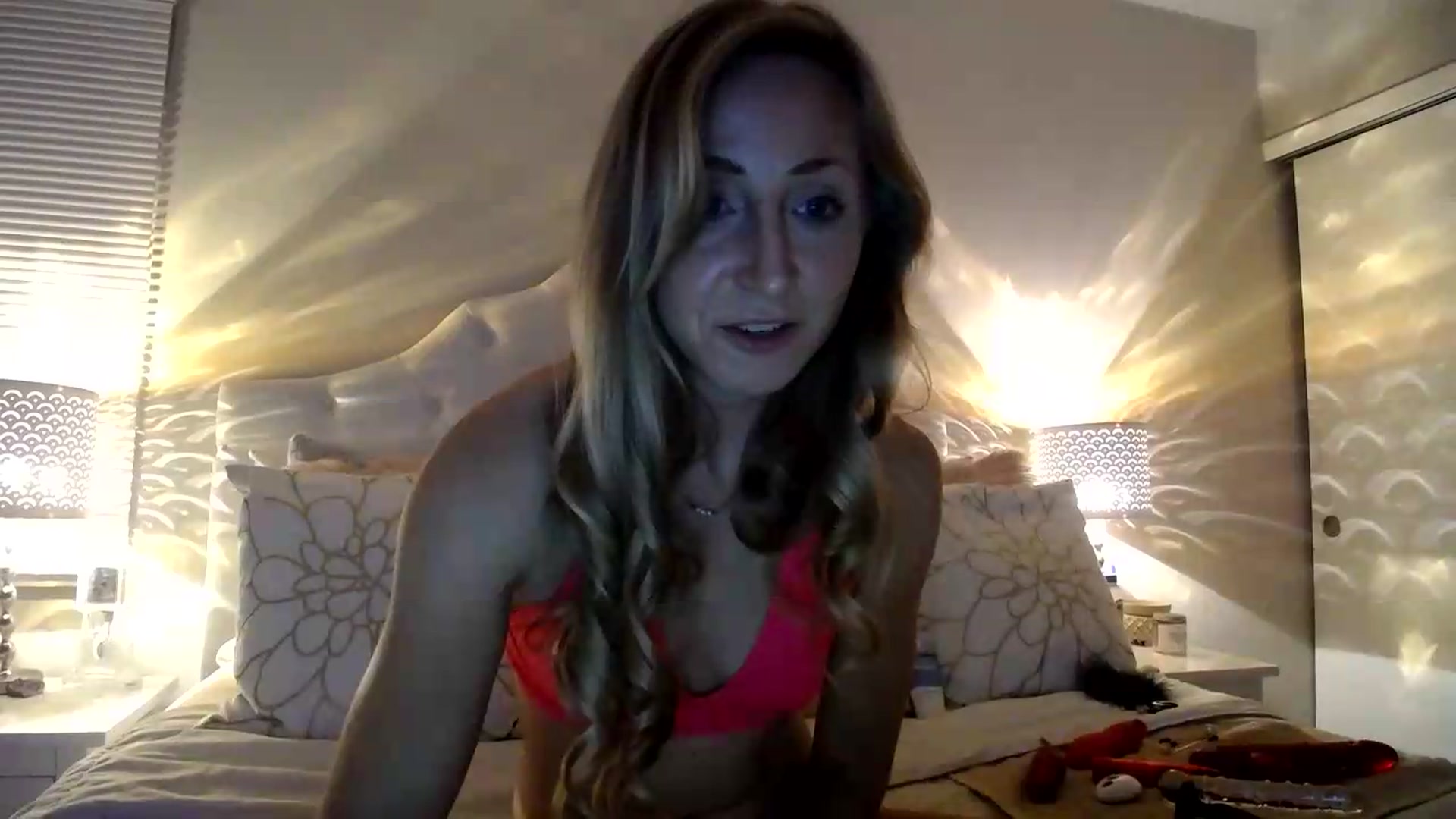 Gallery image thumbnail from Naomi_at_nite's myfreecams stream on, 05/15/2026, 02:54 image 3 of 20