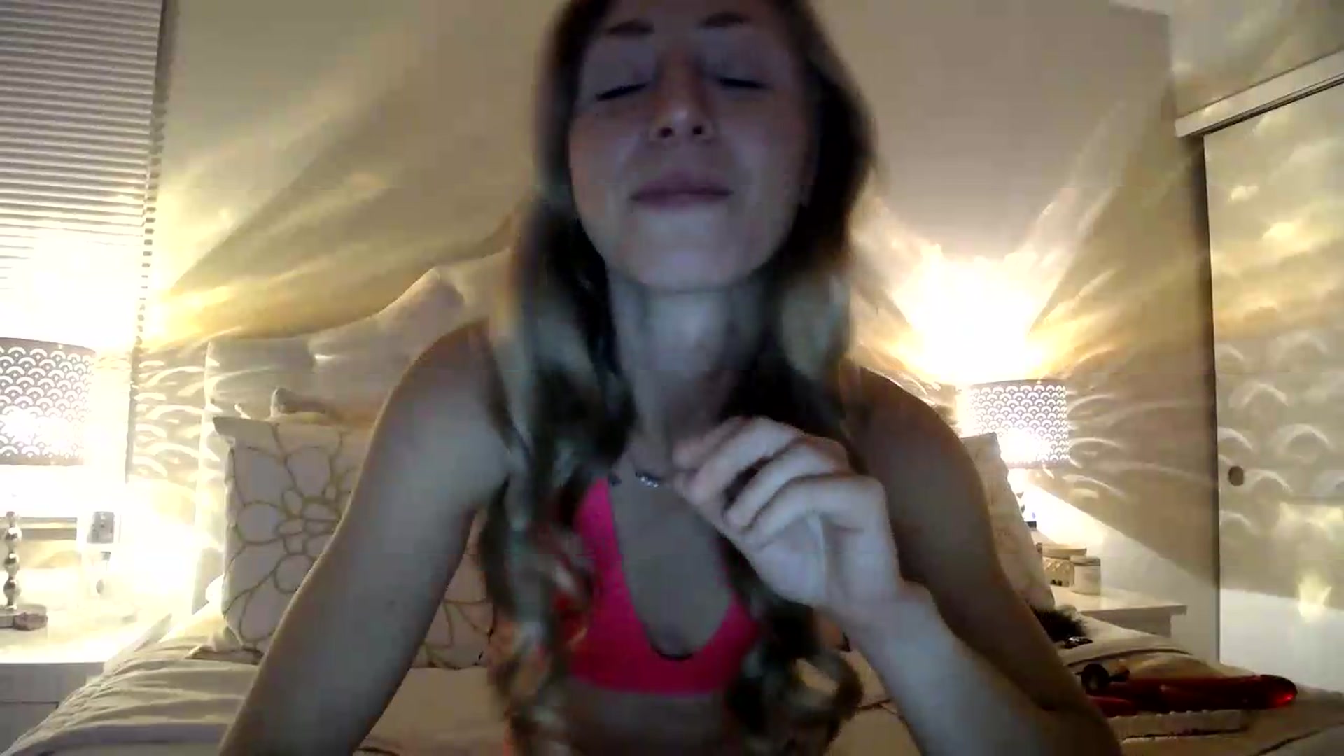 Gallery image thumbnail from Naomi_at_nite's myfreecams stream on, 05/15/2026, 02:54 image 19 of 20