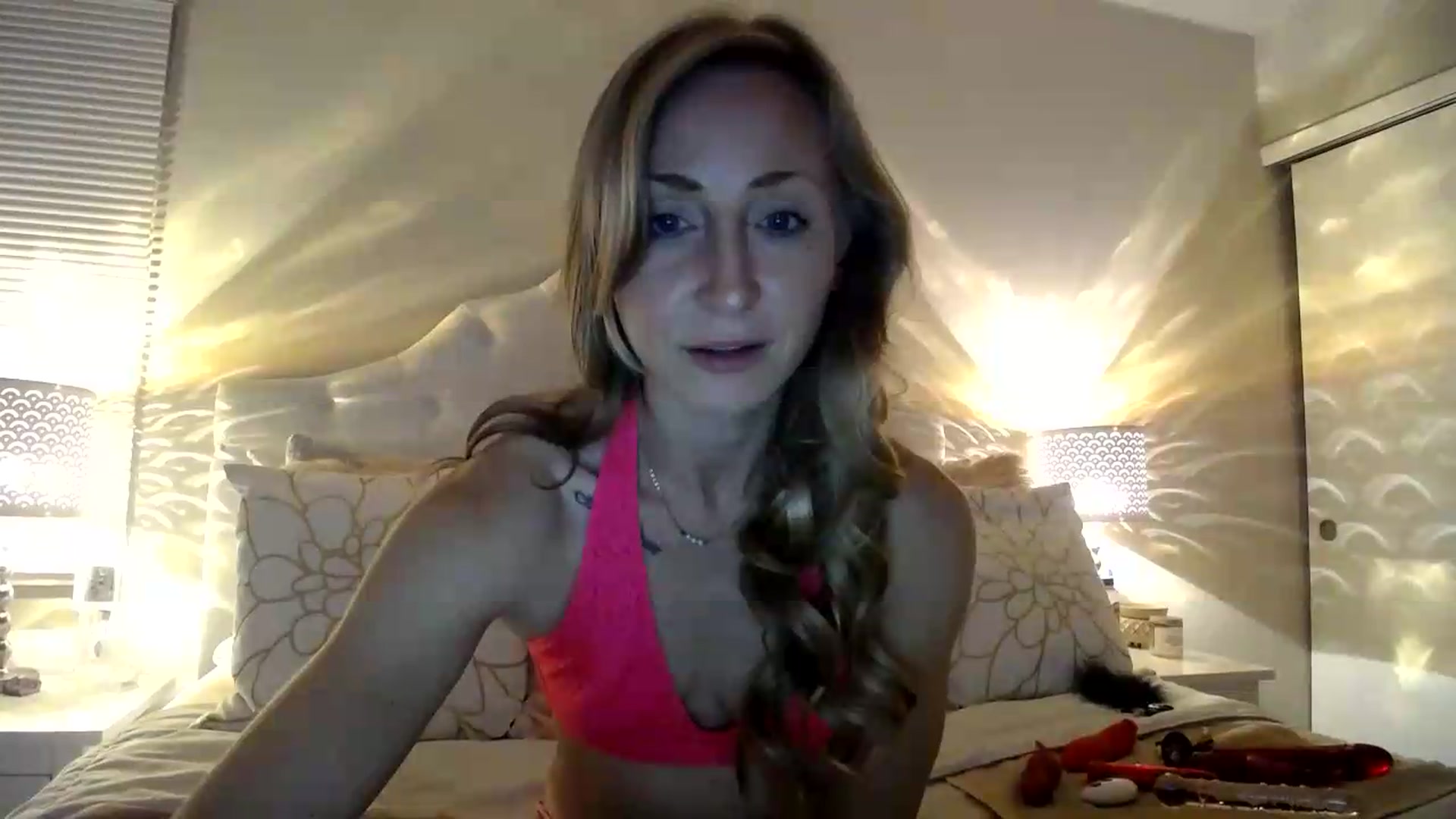 Gallery image thumbnail from Naomi_at_nite's myfreecams stream on, 05/15/2026, 02:54 image 18 of 20