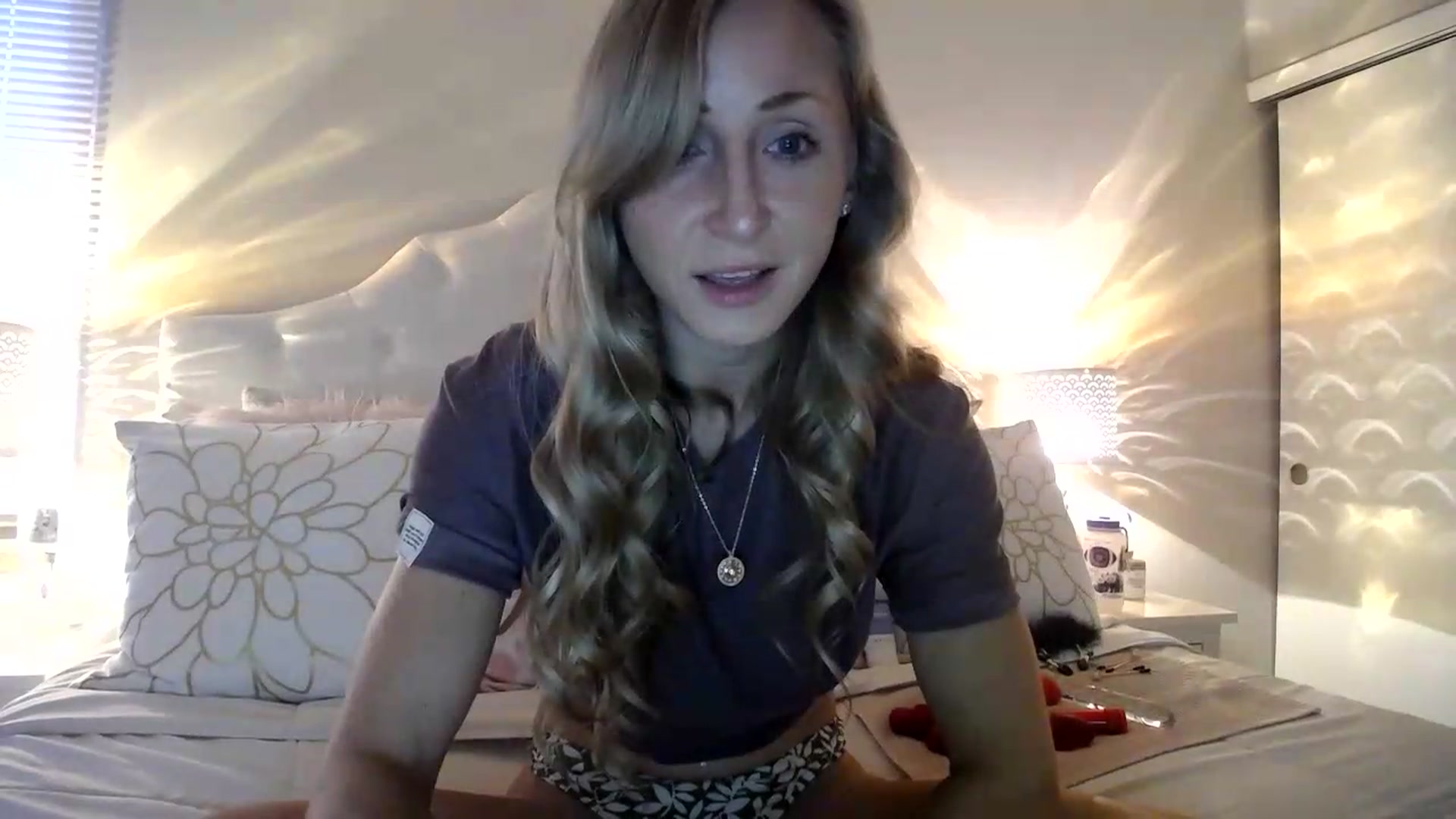 Gallery image thumbnail from Naomi_at_nite's myfreecams stream on, 05/16/2026, 24:16 image 5 of 20