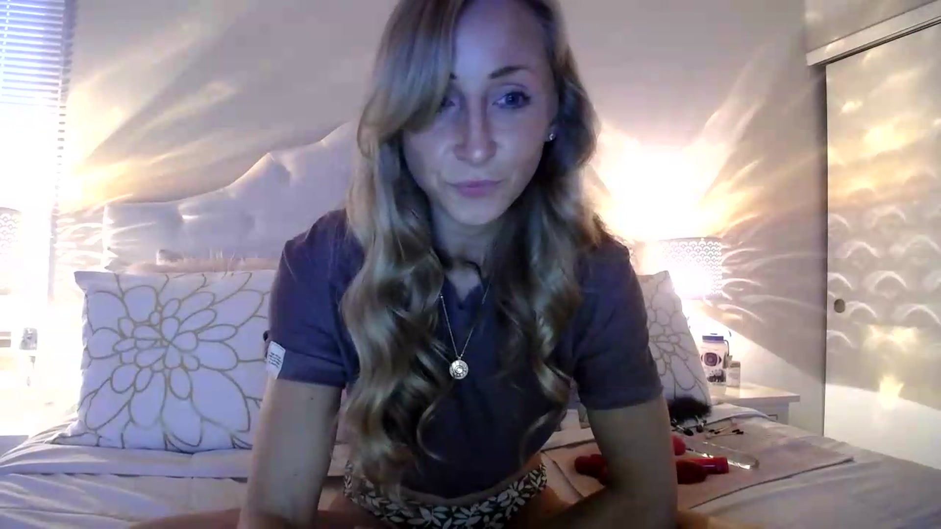 Gallery image thumbnail from Naomi_at_nite's myfreecams stream on, 05/16/2026, 24:16 image 9 of 20