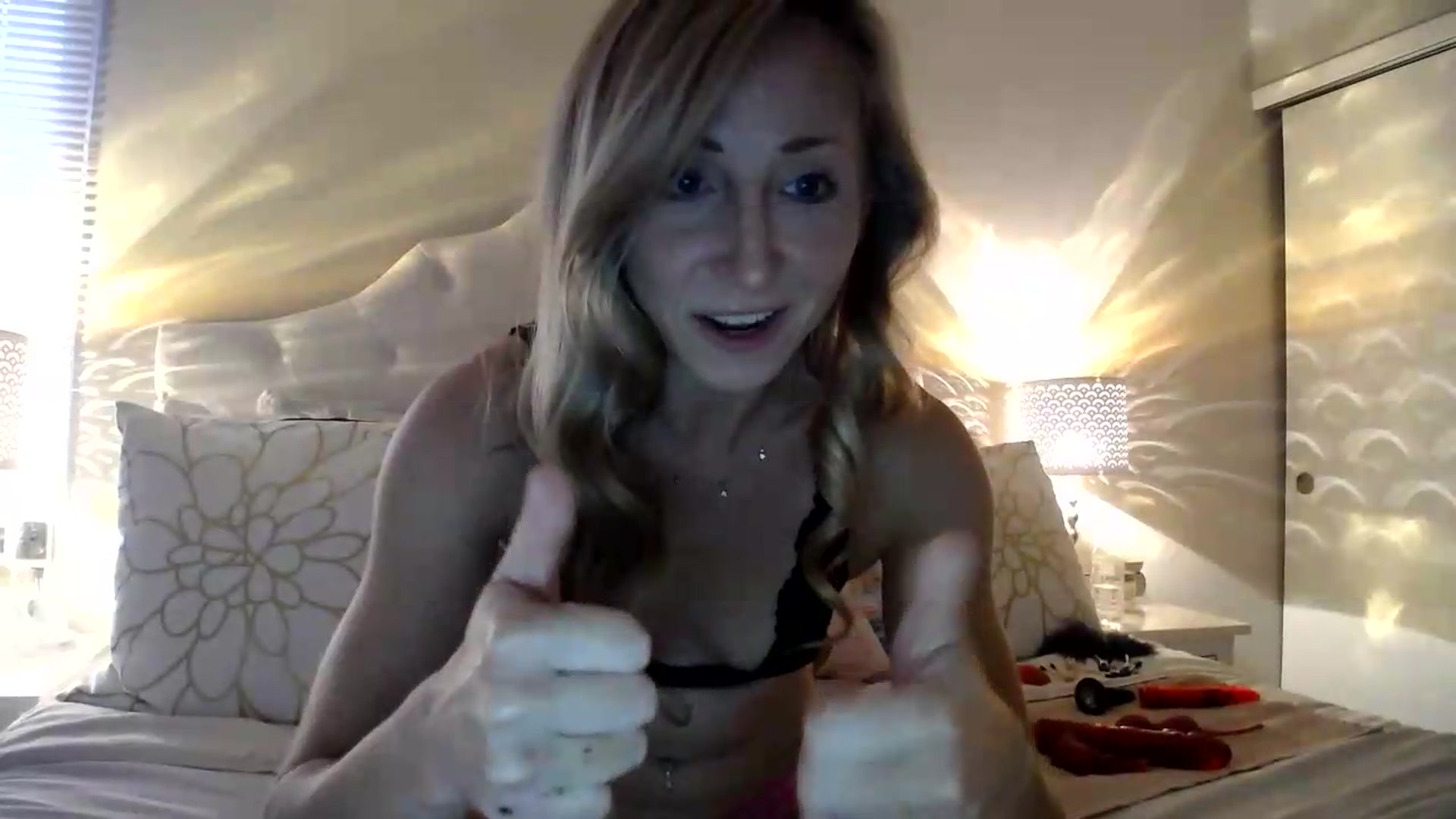 Gallery image thumbnail from Naomi_at_nite's myfreecams stream on, 05/24/2026, 24:01 image 7 of 20