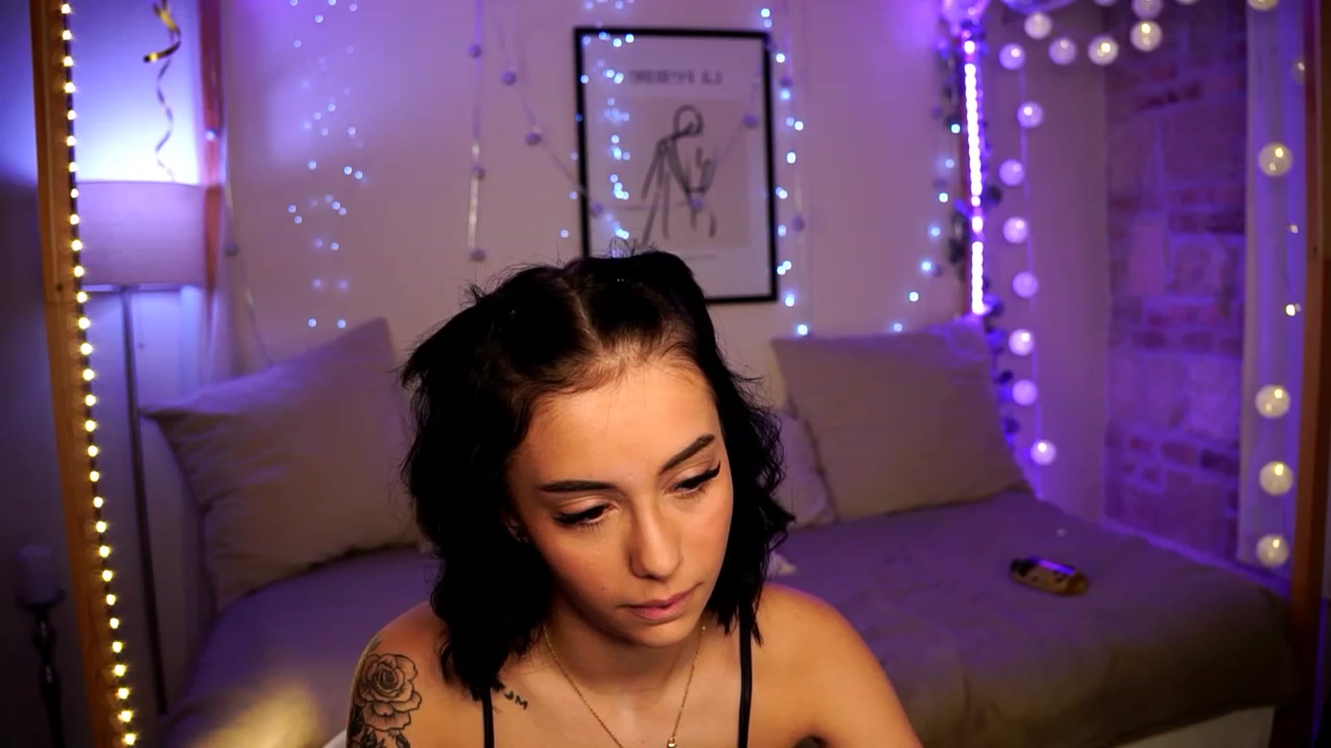 Gallery image thumbnail from Naomii18's myfreecams stream on, 12/29/2023, 15:43 image 20 of 20