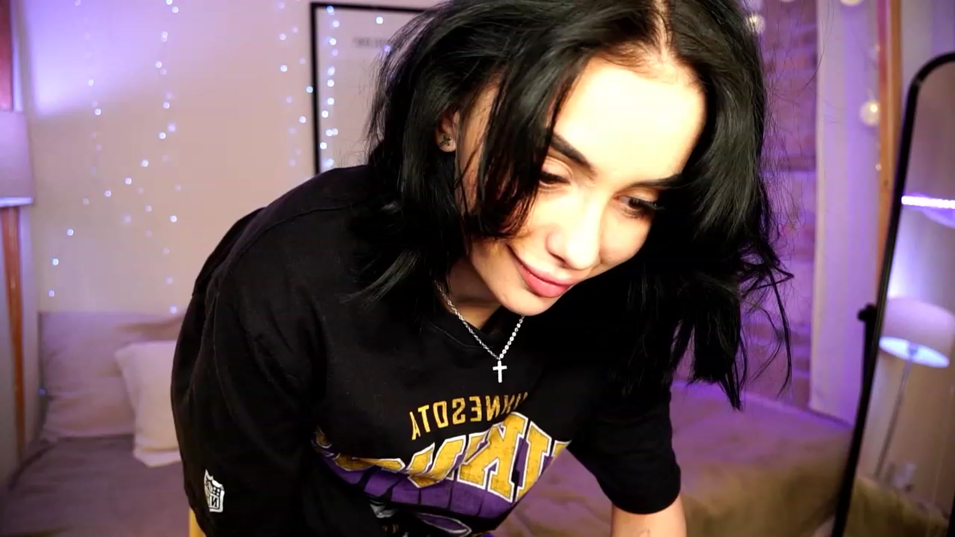 Gallery image thumbnail from Naomii18's myfreecams stream on, 01/19/2024, 15:36 image 9 of 20