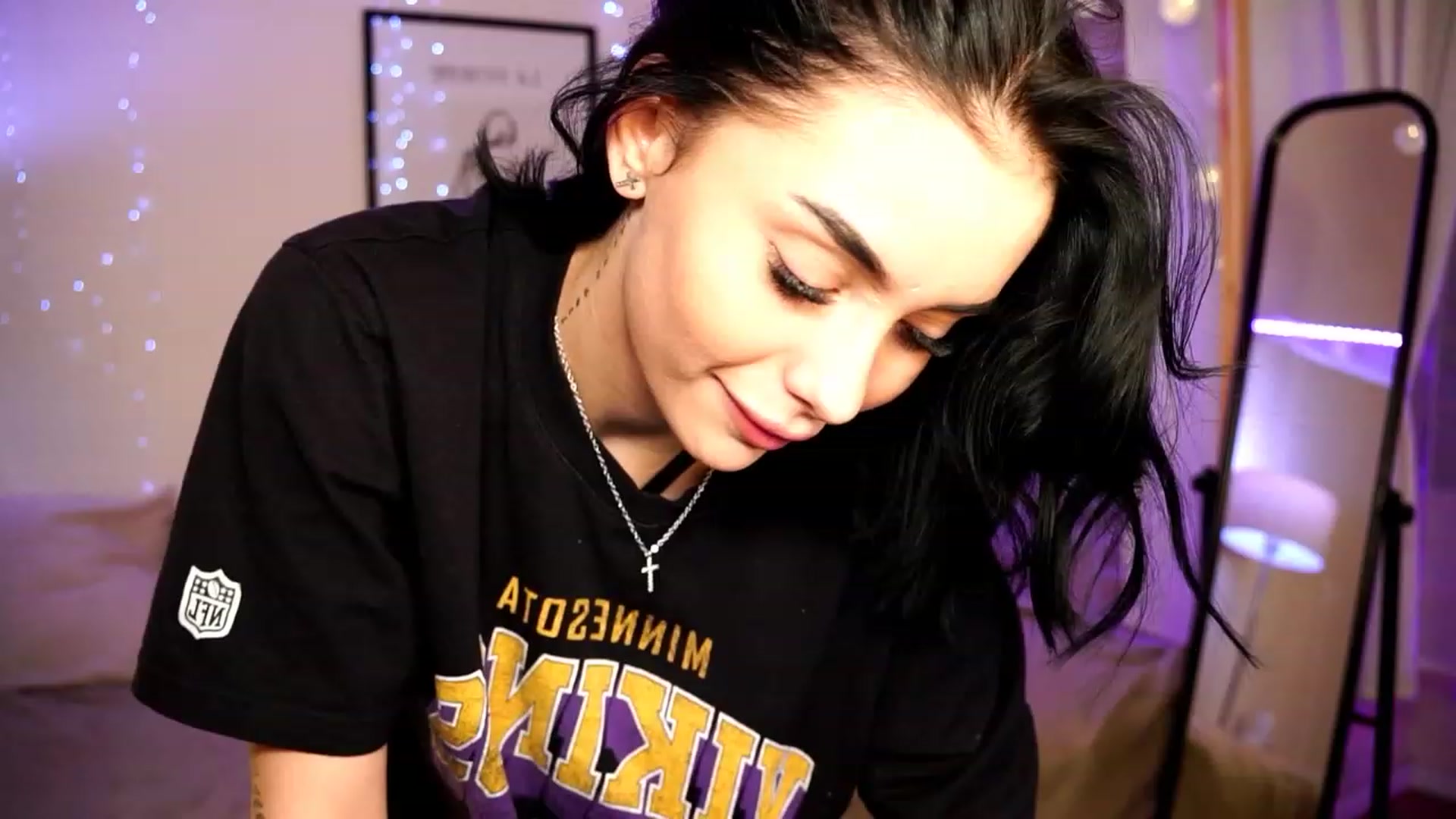 Gallery image thumbnail from Naomii18's myfreecams stream on, 01/19/2024, 17:14 image 4 of 20
