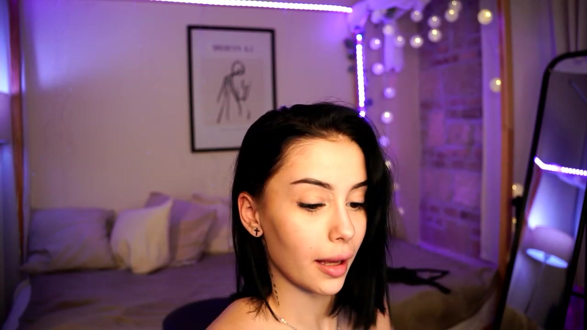 Gallery image thumbnail from Naomii18's myfreecams stream on, 01/23/2024, 23:46 image 17 of 20