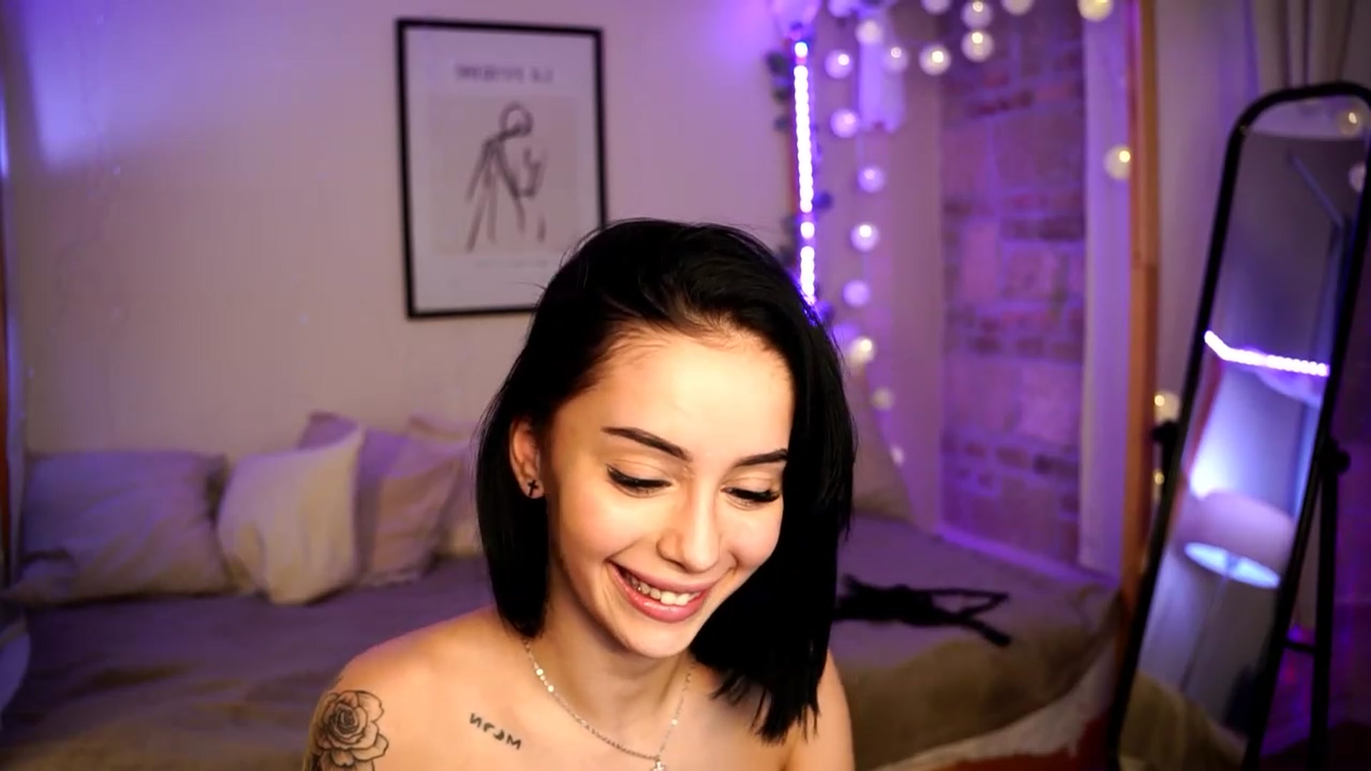 Gallery image thumbnail from Naomii18's myfreecams stream on, 01/23/2024, 23:46 image 18 of 20