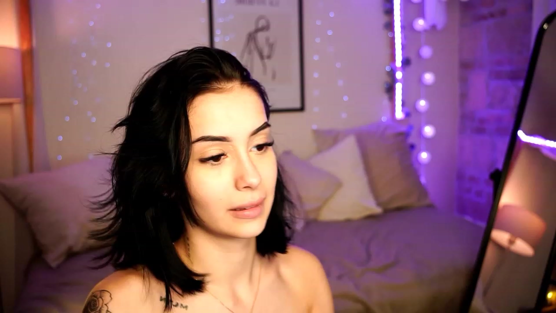 Gallery image thumbnail from Naomii18's myfreecams stream on, 01/31/2024, 16:40 image 19 of 20