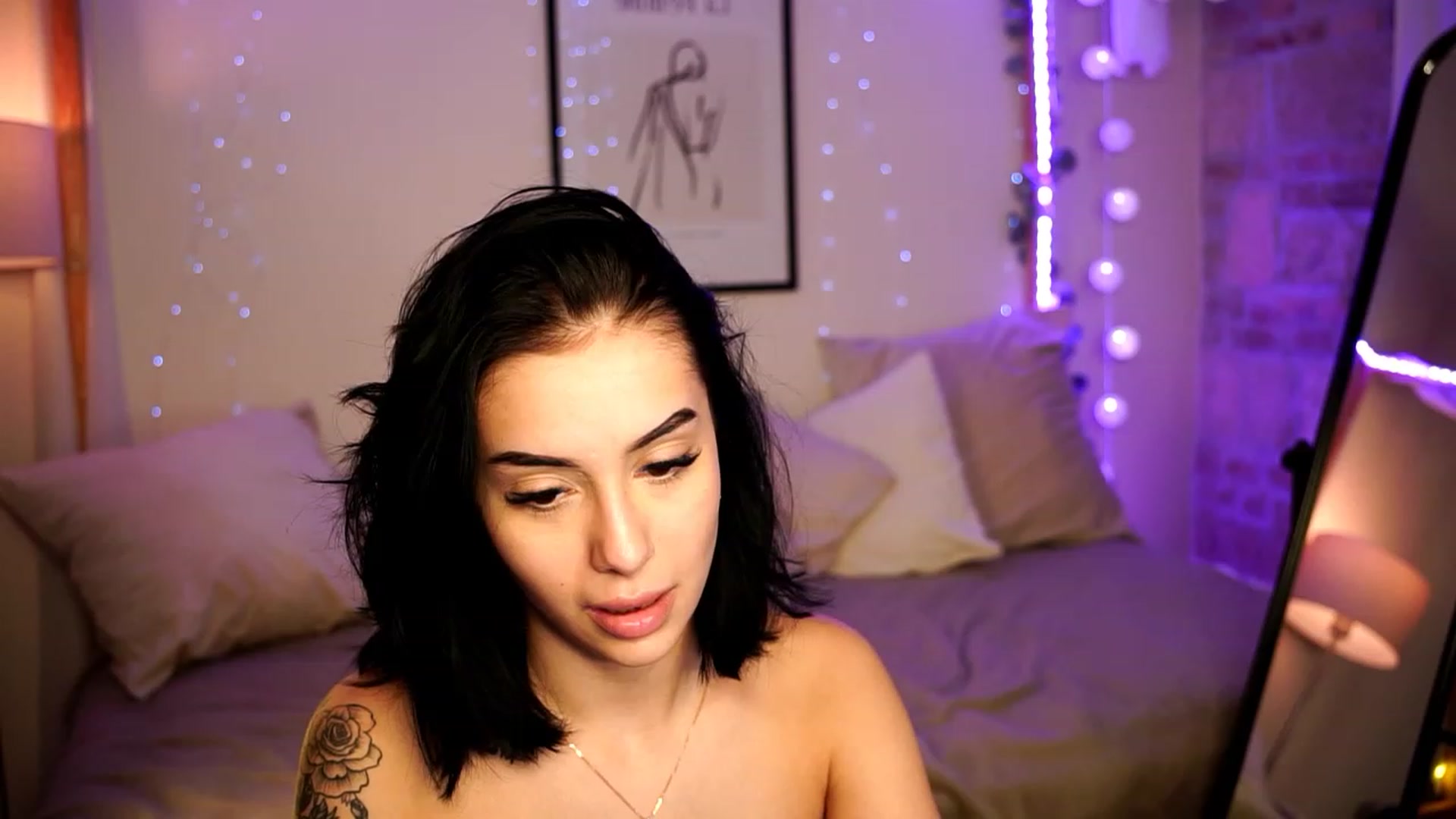 Gallery image thumbnail from Naomii18's myfreecams stream on, 01/31/2024, 16:40 image 20 of 20