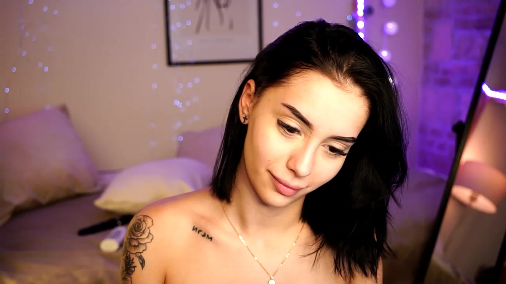 Gallery image thumbnail from Naomii18's myfreecams stream on, 01/31/2024, 18:59 image 11 of 20