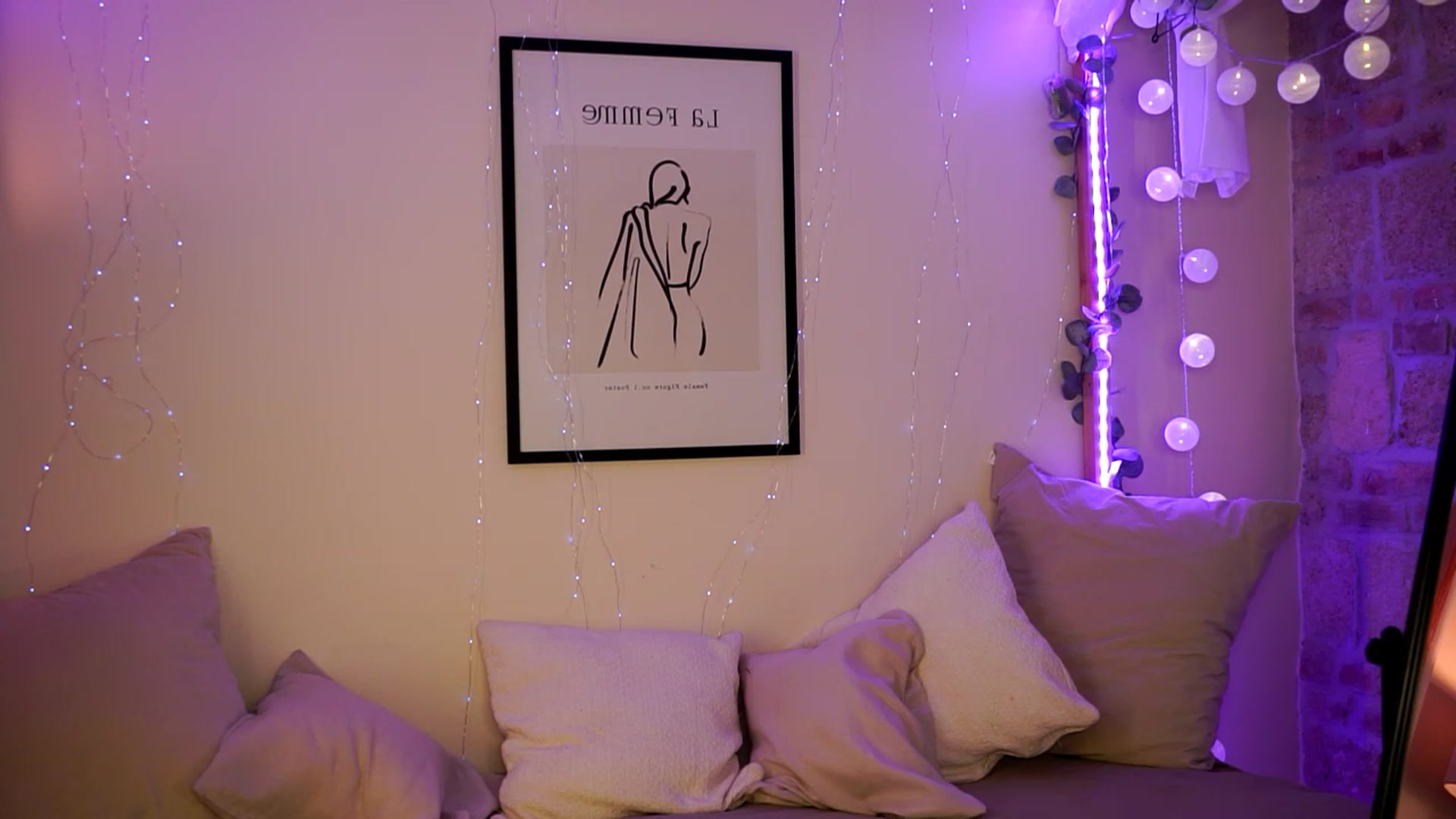 Gallery image thumbnail from Naomii18's myfreecams stream on, 02/07/2024, 20:27 image 13 of 20