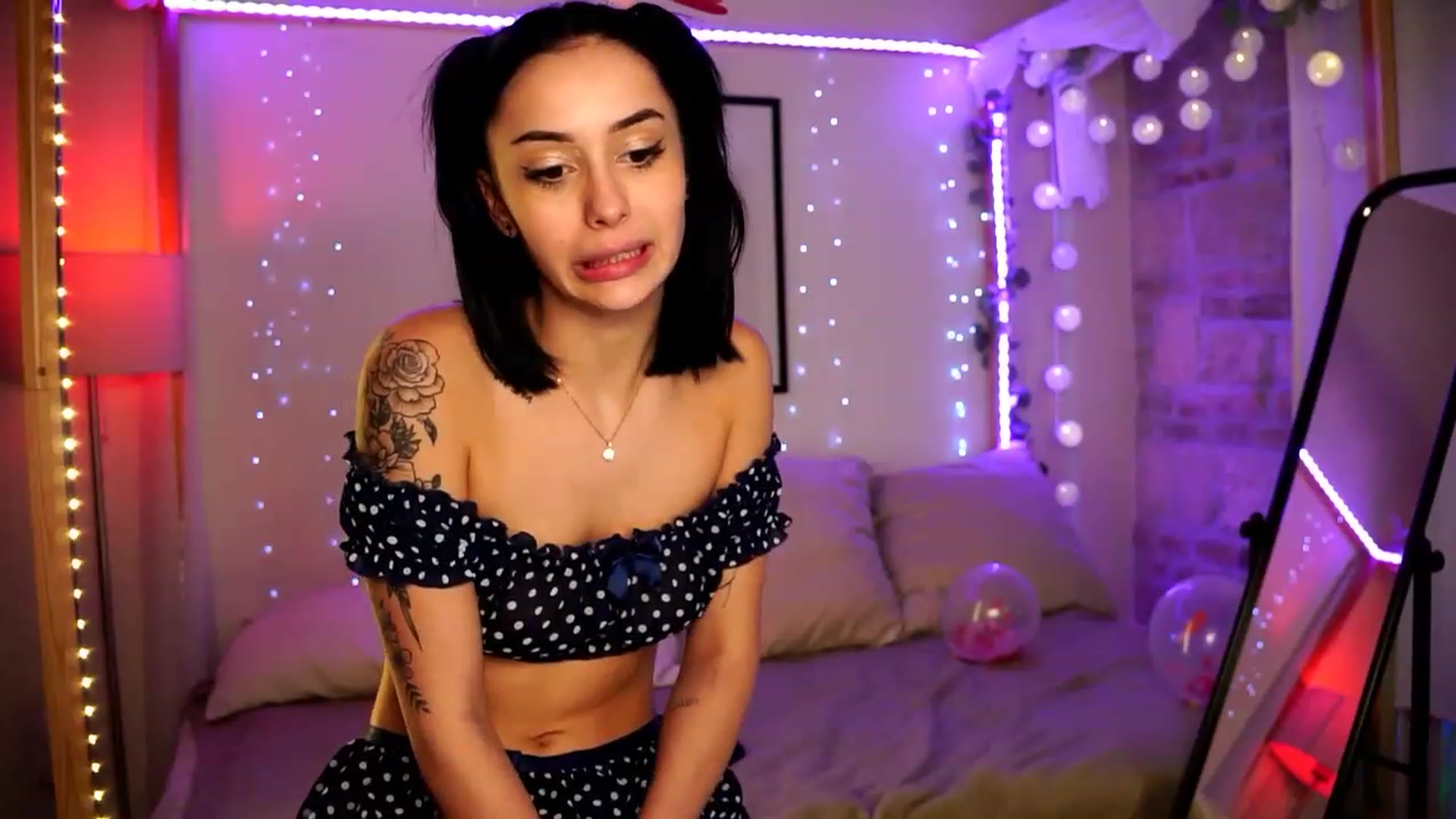 Gallery image thumbnail from Naomii18's myfreecams stream on, 02/17/2024, 16:47 image 19 of 20