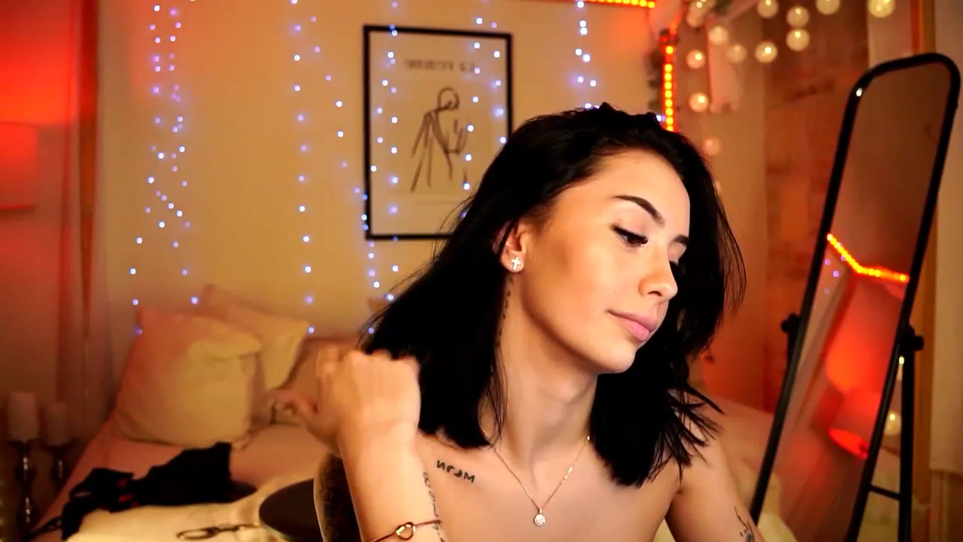 Gallery image thumbnail from Naomii18's myfreecams stream on, 03/01/2024, 14:58 image 18 of 20